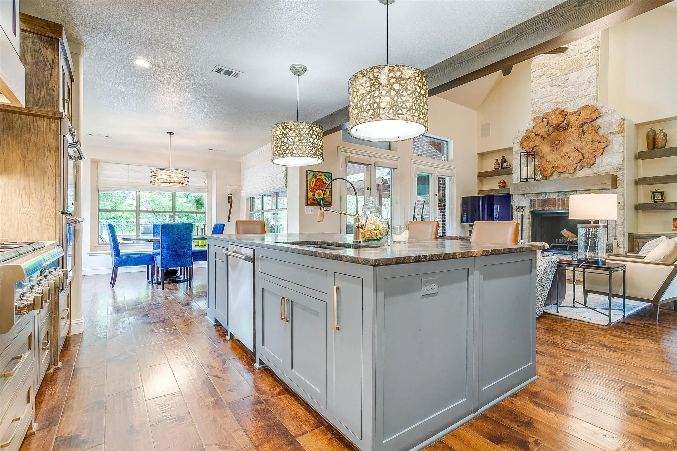 Single Family Residence For Rent in Parker County , 203 Augusta Court, Aledo, Texas 76008, 4 Bedroom, 3 Bathroom, 3 Garage spaces, 3,543 Sqft, built in 2006, mls#21342632, Real Estate Agent in Aledo, Homes For Rent in Parker county, Homes For Rent in Aledo, Realtor in Aledo Texas, Real Estate Brokerage Independent Realty Texas, Luminita Cordes Realtor