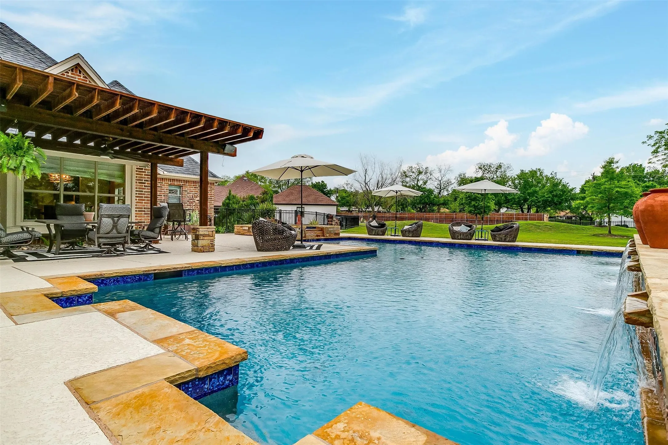 Single Family Residence For Rent in Parker County , 203 Augusta Court, Aledo, Texas 76008, 4 Bedroom, 3 Bathroom, 3 Garage spaces, 3,543 Sqft, built in 2006, mls#21342632, Real Estate Agent in Aledo, Homes For Rent in Parker county, Homes For Rent in Aledo, Realtor in Aledo Texas, Real Estate Brokerage Independent Realty Texas, Luminita Cordes Realtor