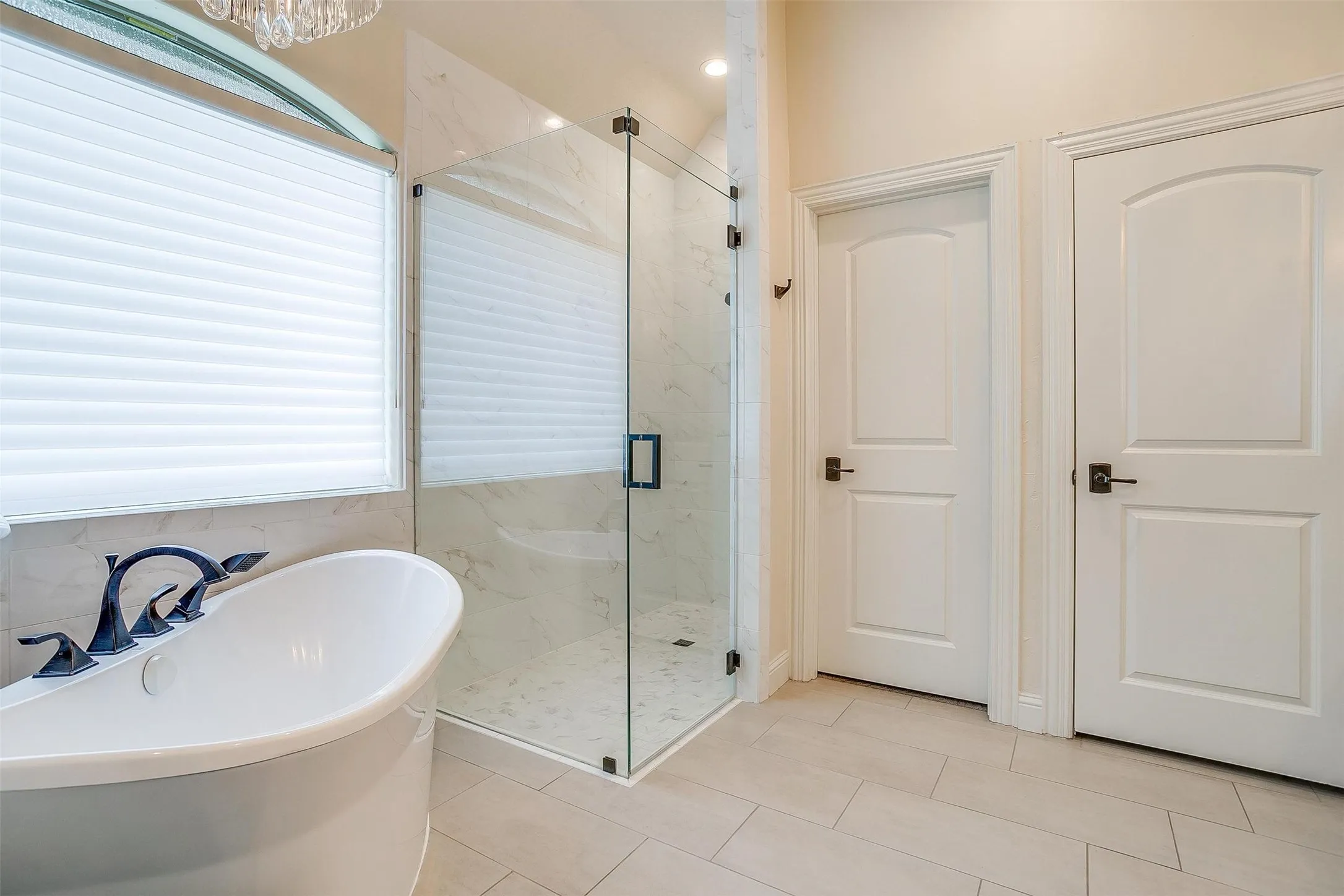Single Family Residence For Rent in Parker County , 203 Augusta Court, Aledo, Texas 76008, 4 Bedroom, 3 Bathroom, 3 Garage spaces, 3,543 Sqft, built in 2006, mls#21342632, Real Estate Agent in Aledo, Homes For Rent in Parker county, Homes For Rent in Aledo, Realtor in Aledo Texas, Real Estate Brokerage Independent Realty Texas, Luminita Cordes Realtor