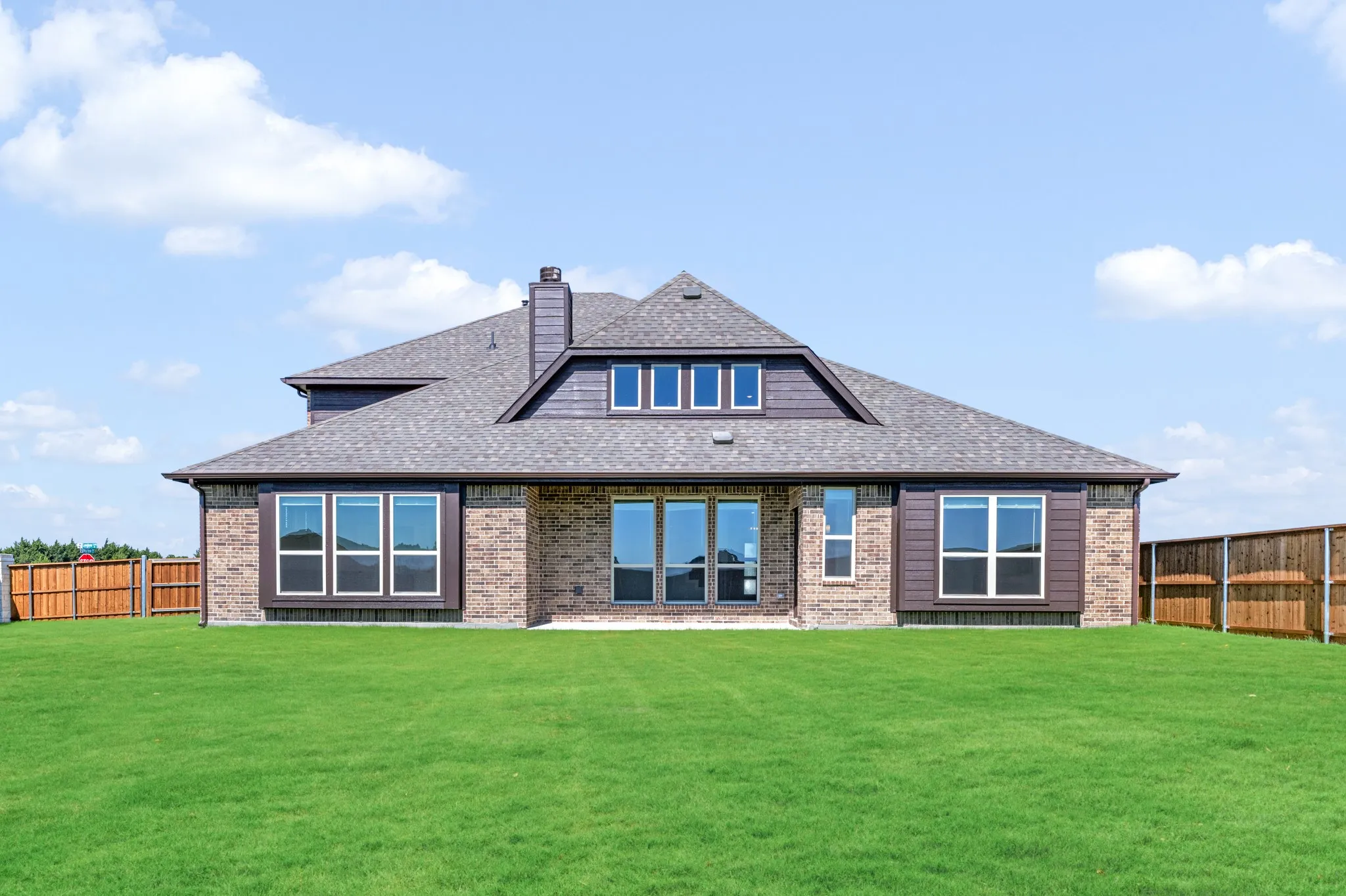 Single Family Residence For Sale in Rockwall County , 2641 Longbow Drive, Rockwall, Texas 75032, 5 Bedroom, 4 Bathroom, 3 Garage spaces, 4,070 Sqft, built in 2026, mls#21342636, Real Estate Agent in Rockwall, Homes For Sale in Rockwall county, Homes For Sale in Rockwall, Realtor in Rockwall Texas, Real Estate Brokerage Independent Realty Texas, Luminita Cordes Realtor