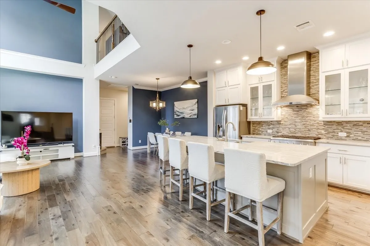Single Family Residence For Sale in Collin County , 6105 Millie Way, Mc Kinney, Texas 75070, 3 Bedroom, 3 Bathroom, 2 Garage spaces, 2,727 Sqft, built in 2016, mls#21342525, Real Estate Agent in Mc Kinney, Homes For Sale in Collin county, Homes For Sale in Mc Kinney, Realtor in Mc Kinney Texas, Real Estate Brokerage Independent Realty Texas, Luminita Cordes Realtor