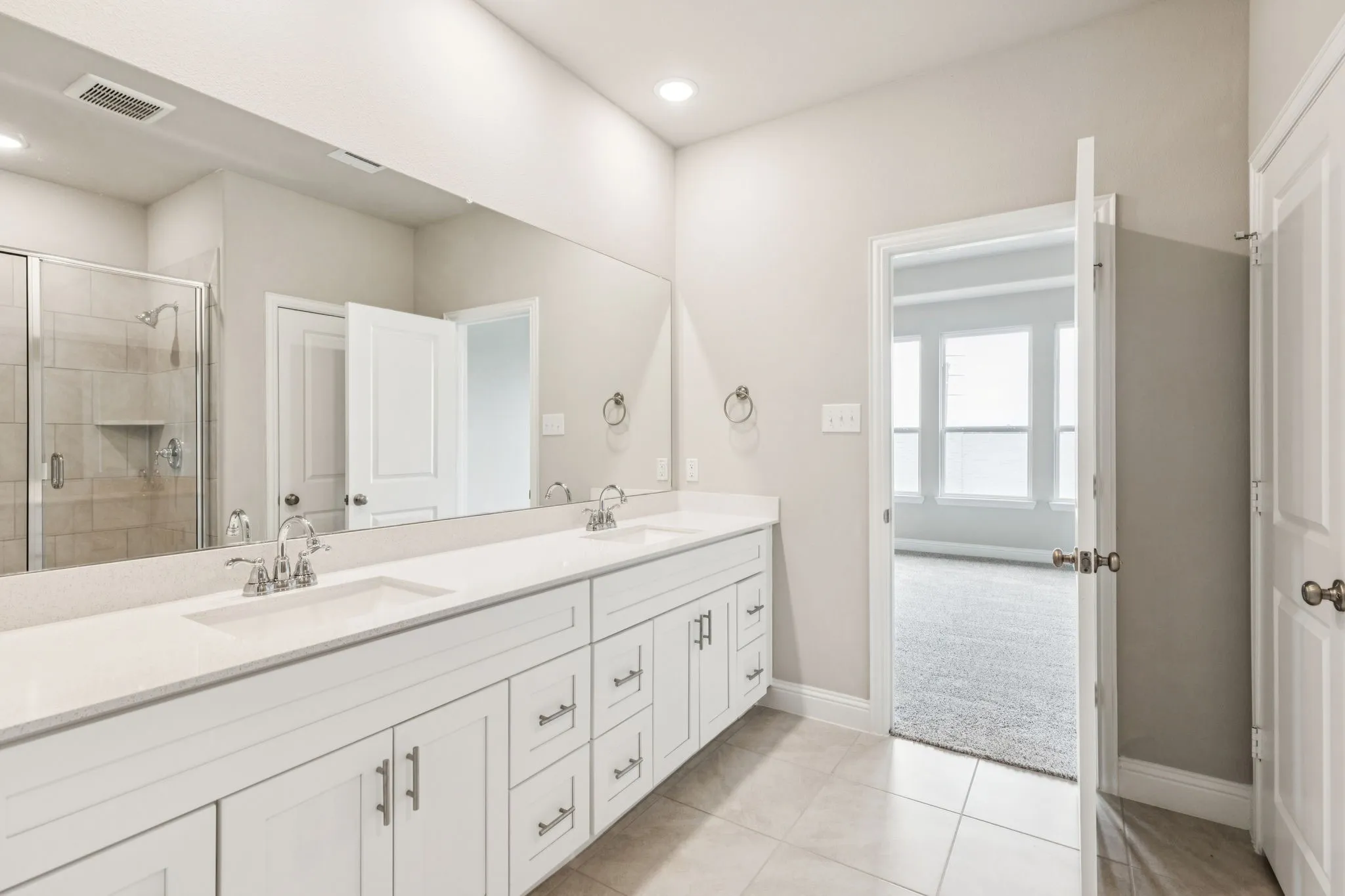 Single Family Residence For Sale in Collin County , 706 Rain Barrel Place, Weston, Texas 75009, 4 Bedroom, 4 Bathroom, 2 Garage spaces, 2,658 Sqft, built in 2023, mls#21342645, Real Estate Agent in Weston, Homes For Sale in Collin county, Homes For Sale in Weston, Realtor in Weston Texas, Real Estate Brokerage Independent Realty Texas, Luminita Cordes Realtor