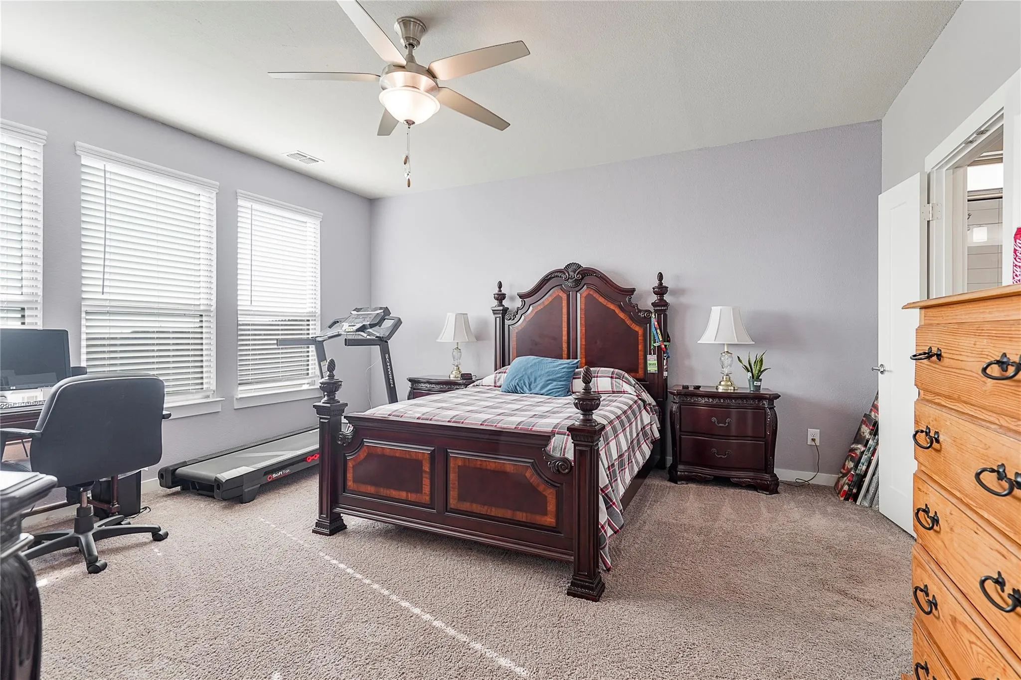 Single Family Residence For Rent in Tarrant County , 2513 Peoria Drive, Fort Worth, Texas 76179, 4 Bedroom, 3 Bathroom, 2 Garage spaces, 2,238 Sqft, built in 2022, mls#21342650, Real Estate Agent in Fort Worth, Homes For Rent in Tarrant county, Homes For Rent in Fort Worth, Realtor in Fort Worth Texas, Real Estate Brokerage Independent Realty Texas, Luminita Cordes Realtor