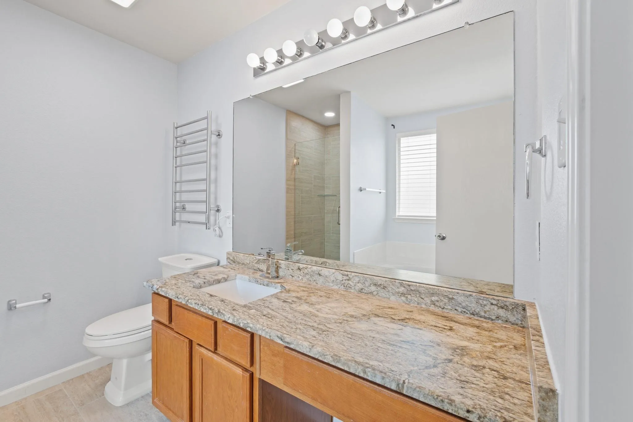 Single Family Residence For Rent in Denton County , 1138 Shearwater Avenue, Aubrey, Texas 76227, 3 Bedroom, 3 Bathroom, 2 Garage spaces, 2,050 Sqft, built in 2005, mls#21342689, Real Estate Agent in Aubrey, Homes For Rent in Denton county, Homes For Rent in Aubrey, Realtor in Aubrey Texas, Real Estate Brokerage Independent Realty Texas, Luminita Cordes Realtor
