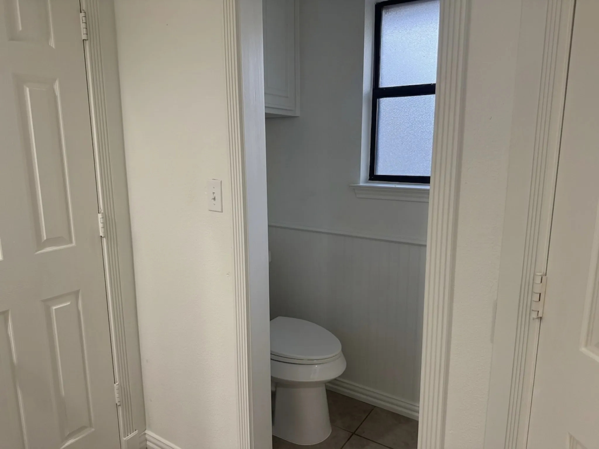 Single Family Residence For Sale in Tarrant County , 124 Brushy Mound Road, Burleson, Texas 76028, 3 Bedroom, 2 Bathroom, 2 Garage spaces, 1,840 Sqft, built in 1986, mls#21339705, Real Estate Agent in Burleson, Homes For Sale in Tarrant county, Homes For Sale in Burleson, Realtor in Burleson Texas, Real Estate Brokerage Independent Realty Texas, Luminita Cordes Realtor