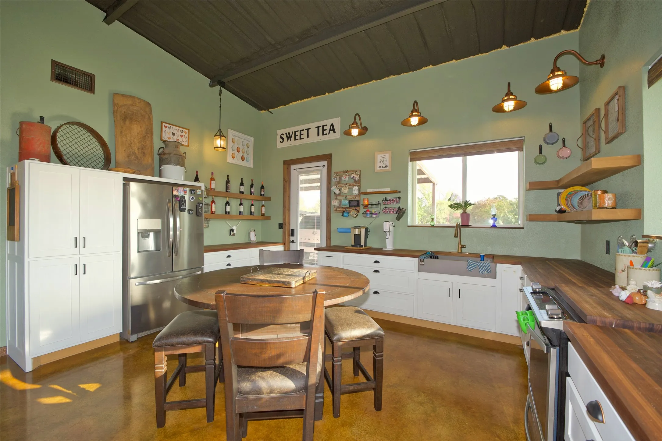Single Family Residence For Sale in Montague County , 473 May Road, Nocona, Texas 76255, 2 Bedroom, 2 Bathroom, 2 Garage spaces, 1,655 Sqft, built in 2020, mls#21340203, Real Estate Agent in Nocona, Homes For Sale in Montague county, Homes For Sale in Nocona, Realtor in Nocona Texas, Real Estate Brokerage Independent Realty Texas, Luminita Cordes Realtor