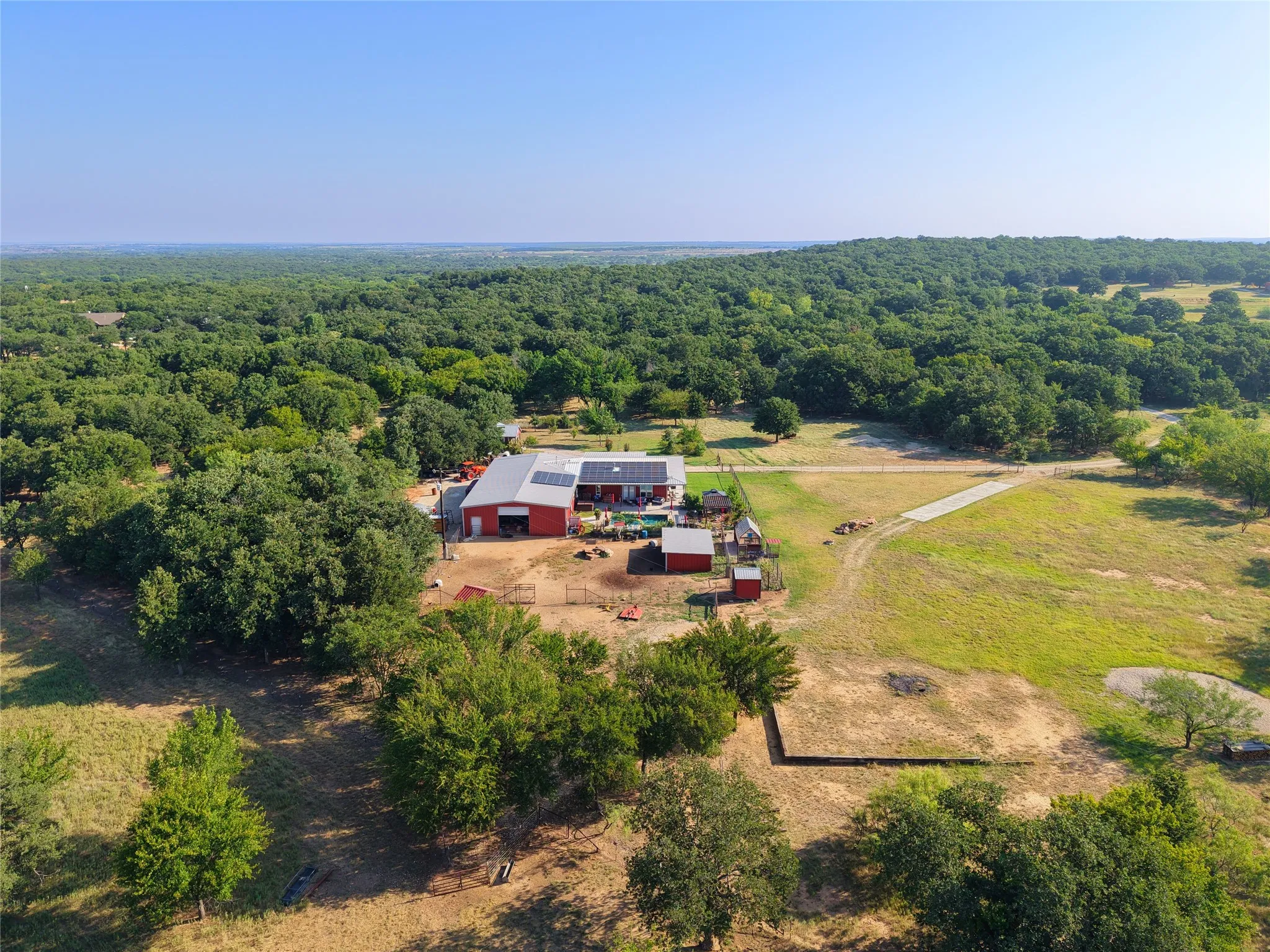 Single Family Residence For Sale in Montague County , 473 May Road, Nocona, Texas 76255, 2 Bedroom, 2 Bathroom, 2 Garage spaces, 1,655 Sqft, built in 2020, mls#21340203, Real Estate Agent in Nocona, Homes For Sale in Montague county, Homes For Sale in Nocona, Realtor in Nocona Texas, Real Estate Brokerage Independent Realty Texas, Luminita Cordes Realtor