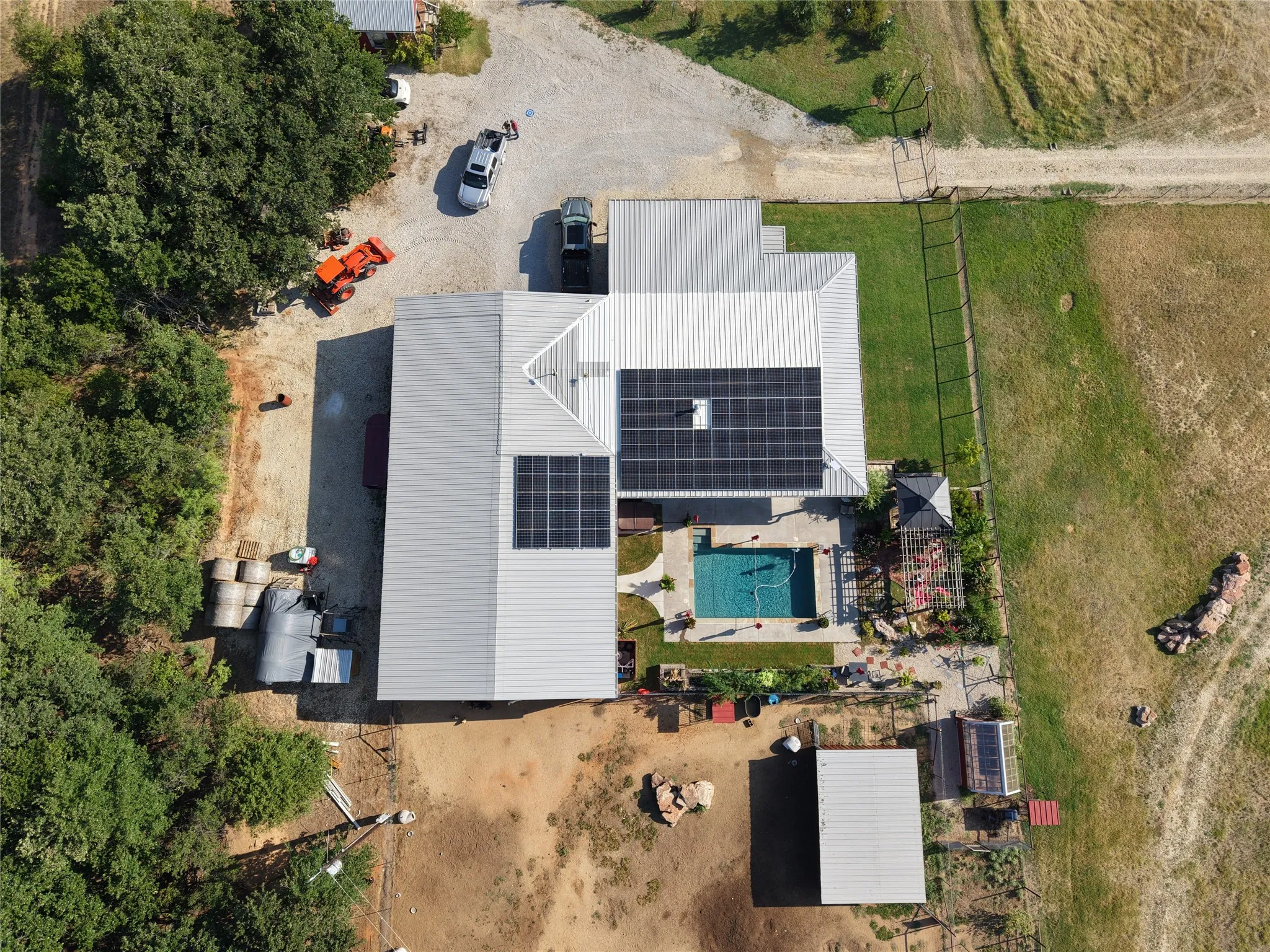 Single Family Residence For Sale in Montague County , 473 May Road, Nocona, Texas 76255, 2 Bedroom, 2 Bathroom, 2 Garage spaces, 1,655 Sqft, built in 2020, mls#21340203, Real Estate Agent in Nocona, Homes For Sale in Montague county, Homes For Sale in Nocona, Realtor in Nocona Texas, Real Estate Brokerage Independent Realty Texas, Luminita Cordes Realtor