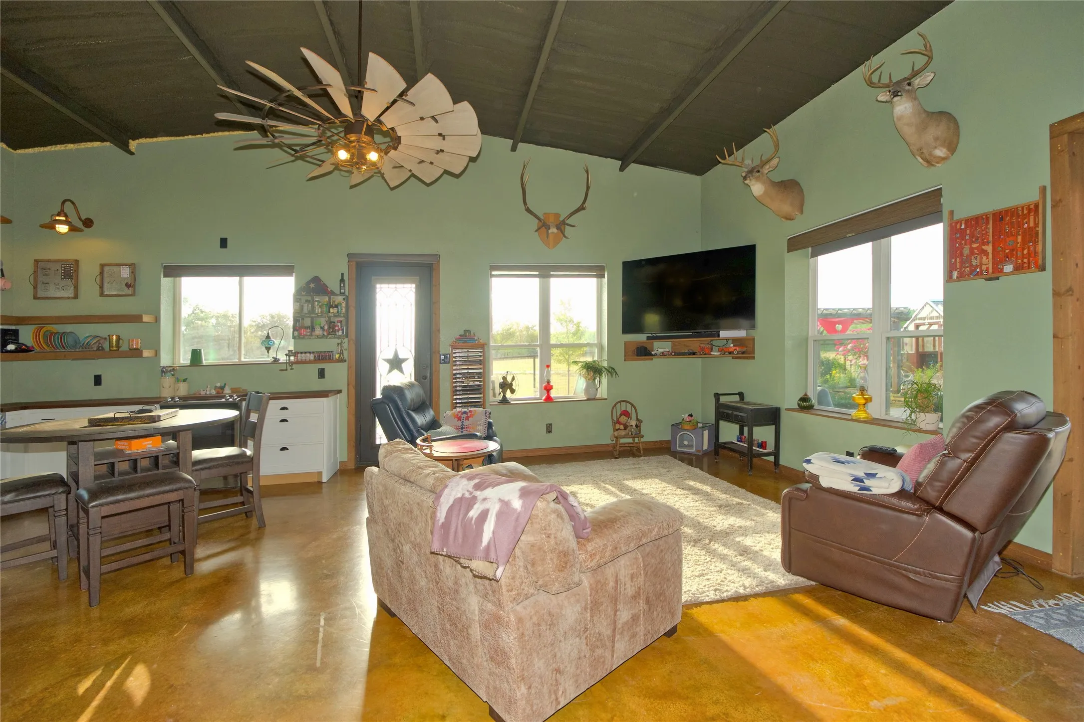 Single Family Residence For Sale in Montague County , 473 May Road, Nocona, Texas 76255, 2 Bedroom, 2 Bathroom, 2 Garage spaces, 1,655 Sqft, built in 2020, mls#21340203, Real Estate Agent in Nocona, Homes For Sale in Montague county, Homes For Sale in Nocona, Realtor in Nocona Texas, Real Estate Brokerage Independent Realty Texas, Luminita Cordes Realtor