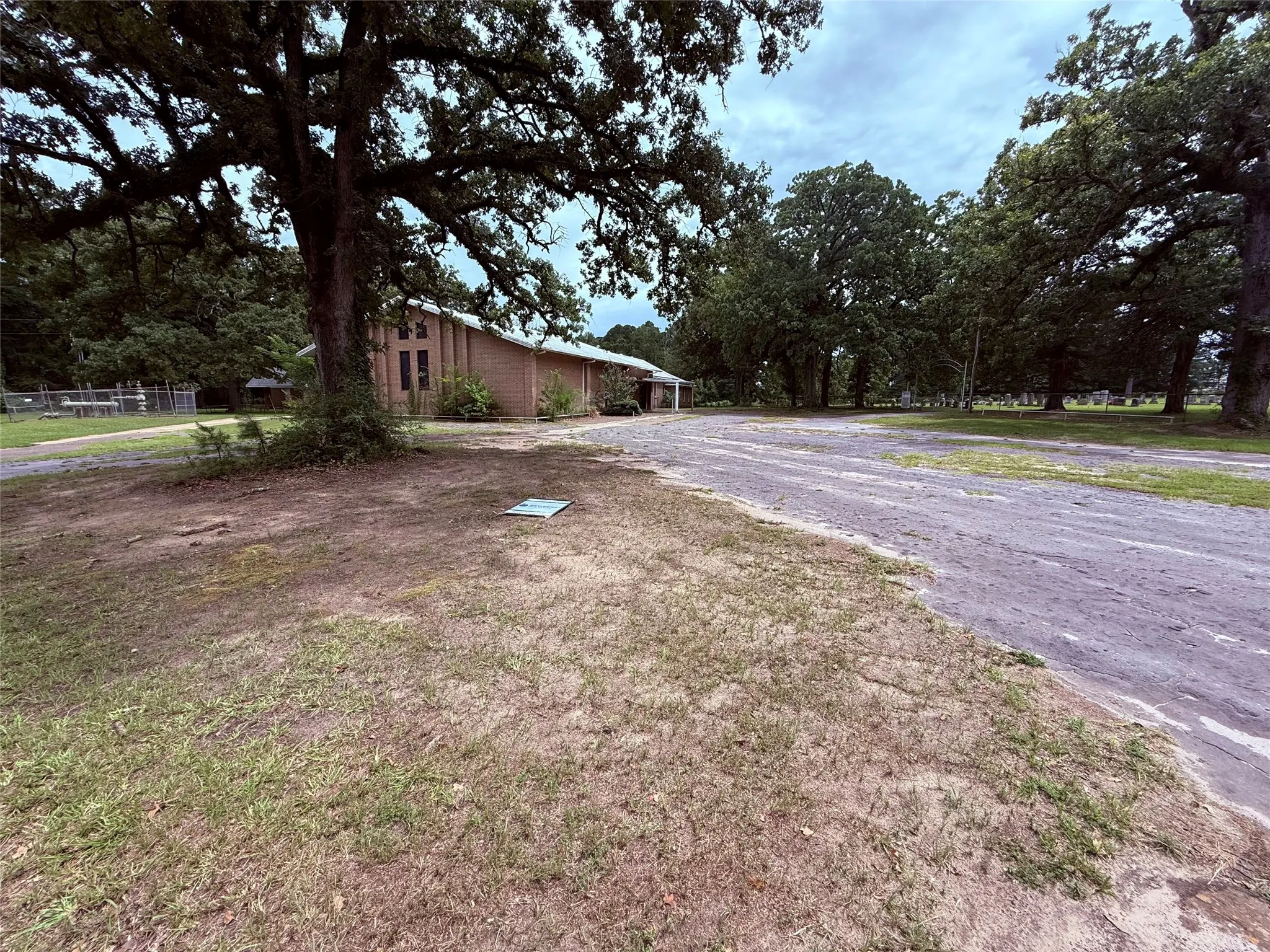 Business For Sale in Wood County , 288 County Road 3650, Hawkins, Texas 75765, 0, 0, Garage spaces, 0 Sqft, built in 2007, Price $495,000, mls#21342527, Real Estate Agent in Hawkins, Homes For Sale in Wood county, Homes For Sale in Hawkins, Realtor in Hawkins Texas, Real Estate Brokerage Independent Realty Texas, Luminita Cordes Realtor