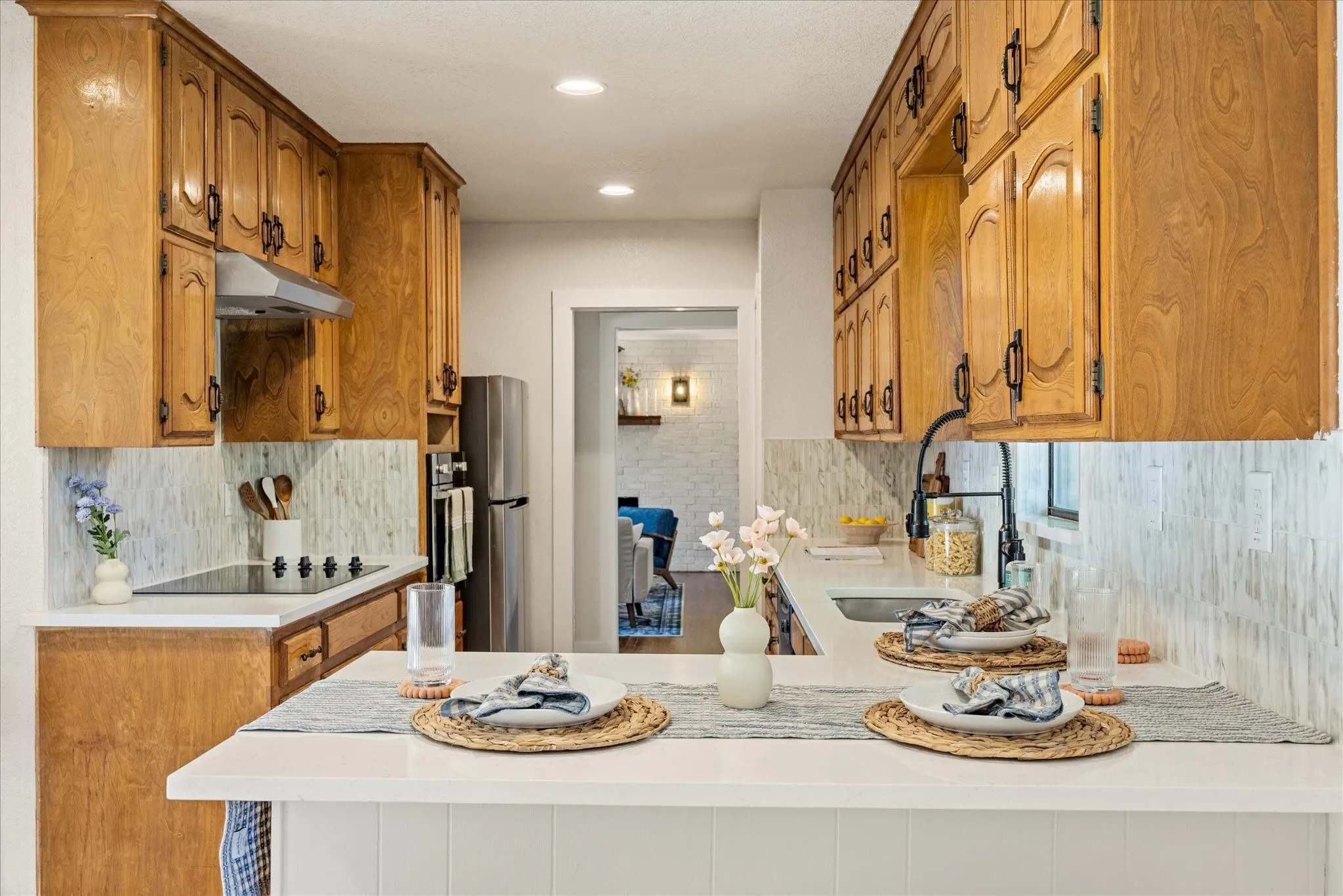 Single Family Residence For Rent in Parker County , 201 E 3rd Street, Weatherford, Texas 76086, 3 Bedrooms, 2 Bathrooms, Garage spaces, 1,233 Sqft, built in 0, Price $2,200, mls#21342697, Real Estate Agent in Weatherford, Homes For Rent in Parker county, Homes For Rent in Weatherford, Realtor in Weatherford Texas, Real Estate Brokerage Independent Realty Texas, Luminita Cordes Realtor