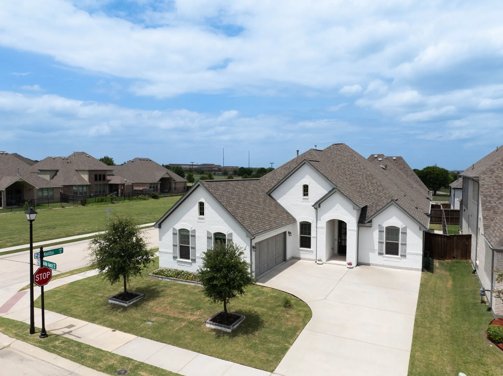 Single Family Residence For Sale in Rockwall County , 528 Bridle Ranch Drive, Rockwall, Texas 75087, 4 Bedroom, 3 Bathroom, 2 Garage spaces, 2,622 Sqft, built in 2022, mls#21342351, Real Estate Agent in Rockwall, Homes For Sale in Rockwall county, Homes For Sale in Rockwall, Realtor in Rockwall Texas, Real Estate Brokerage Independent Realty Texas, Luminita Cordes Realtor