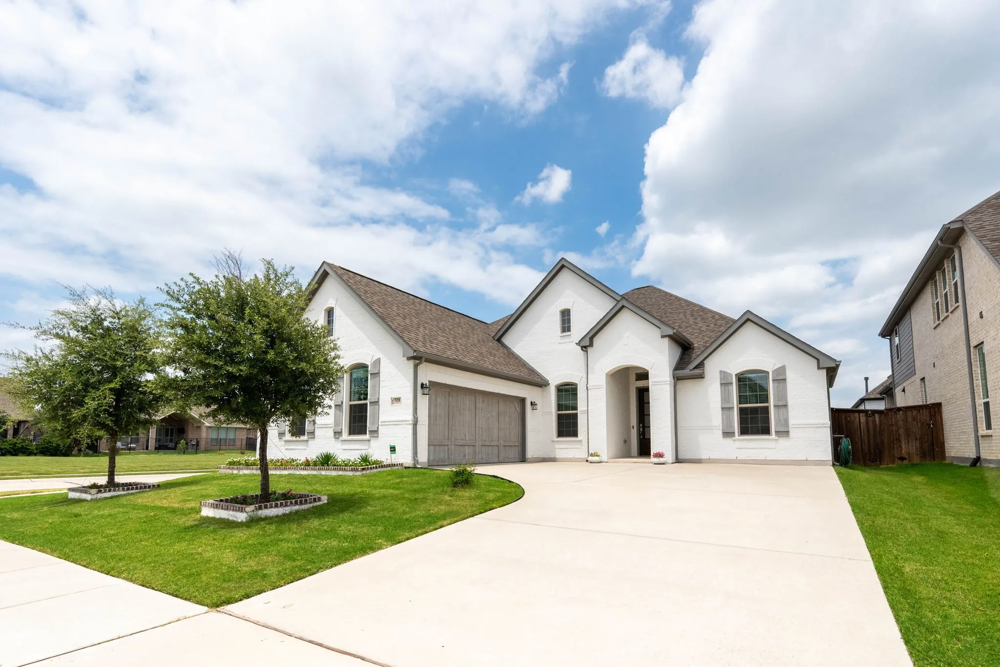 Single Family Residence For Sale in Rockwall County , 528 Bridle Ranch Drive, Rockwall, Texas 75087, 4 Bedroom, 3 Bathroom, 2 Garage spaces, 2,622 Sqft, built in 2022, mls#21342351, Real Estate Agent in Rockwall, Homes For Sale in Rockwall county, Homes For Sale in Rockwall, Realtor in Rockwall Texas, Real Estate Brokerage Independent Realty Texas, Luminita Cordes Realtor