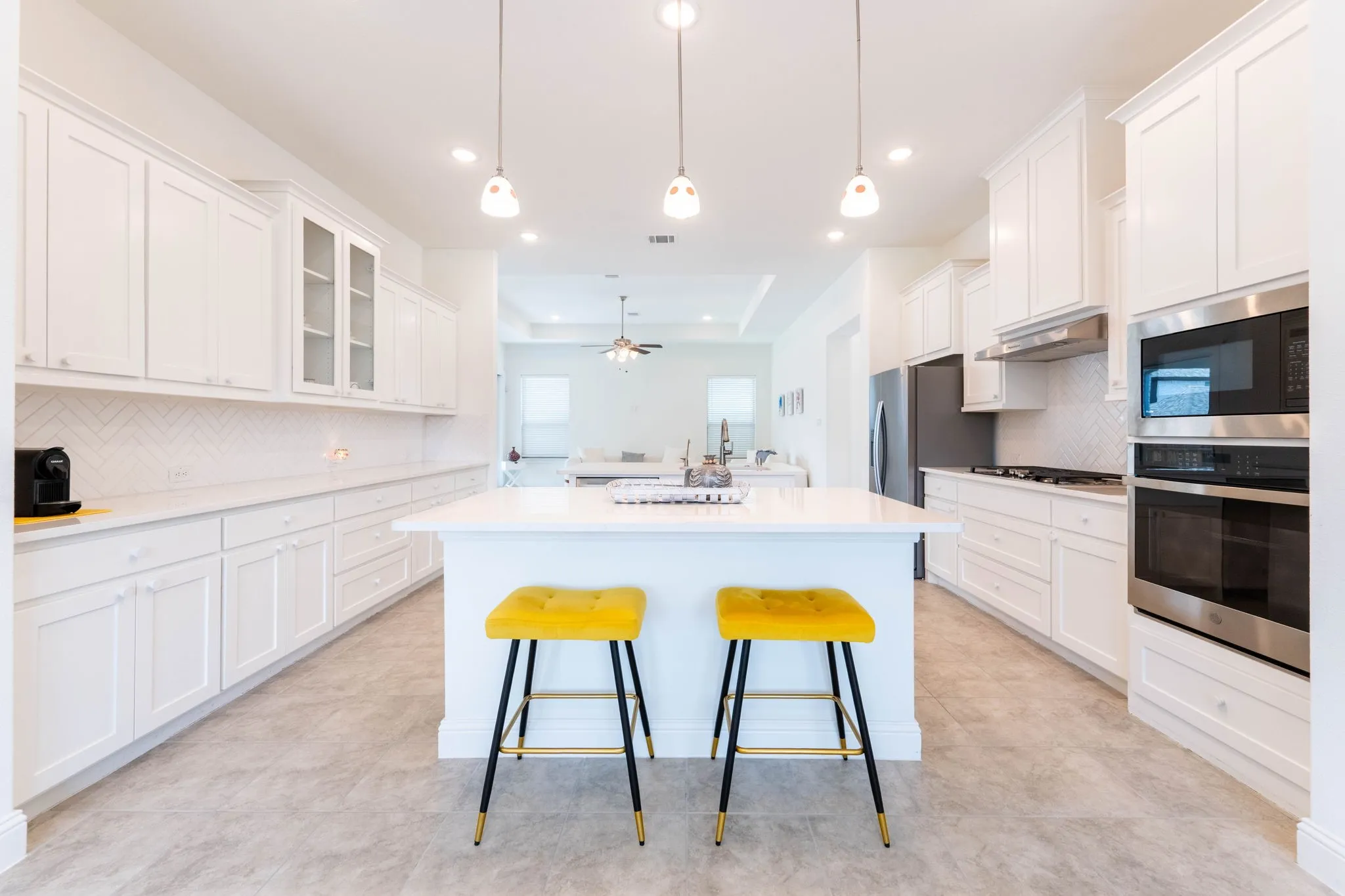 Single Family Residence For Sale in Rockwall County , 528 Bridle Ranch Drive, Rockwall, Texas 75087, 4 Bedroom, 3 Bathroom, 2 Garage spaces, 2,622 Sqft, built in 2022, mls#21342351, Real Estate Agent in Rockwall, Homes For Sale in Rockwall county, Homes For Sale in Rockwall, Realtor in Rockwall Texas, Real Estate Brokerage Independent Realty Texas, Luminita Cordes Realtor