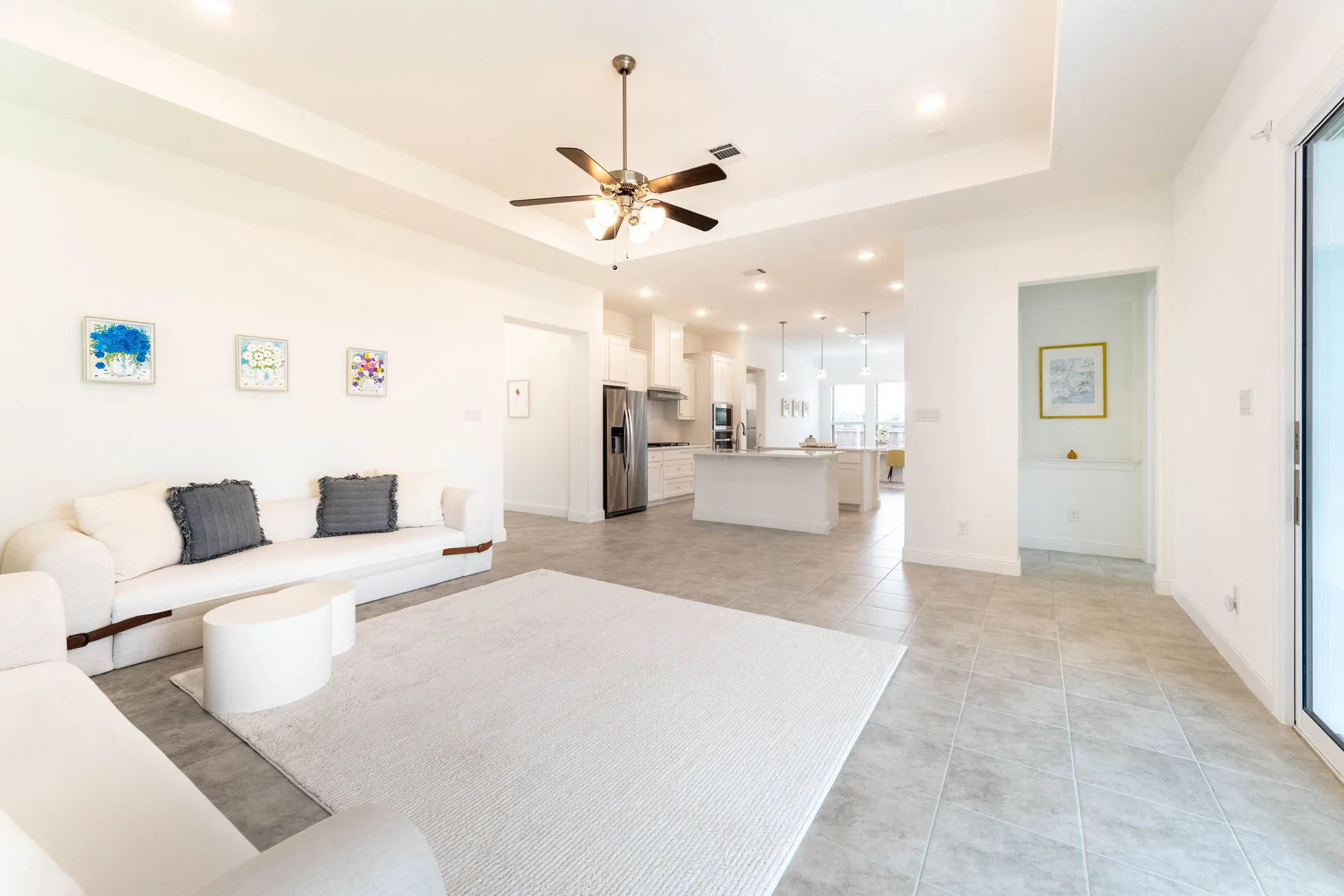Single Family Residence For Sale in Rockwall County , 528 Bridle Ranch Drive, Rockwall, Texas 75087, 4 Bedroom, 3 Bathroom, 2 Garage spaces, 2,622 Sqft, built in 2022, mls#21342351, Real Estate Agent in Rockwall, Homes For Sale in Rockwall county, Homes For Sale in Rockwall, Realtor in Rockwall Texas, Real Estate Brokerage Independent Realty Texas, Luminita Cordes Realtor