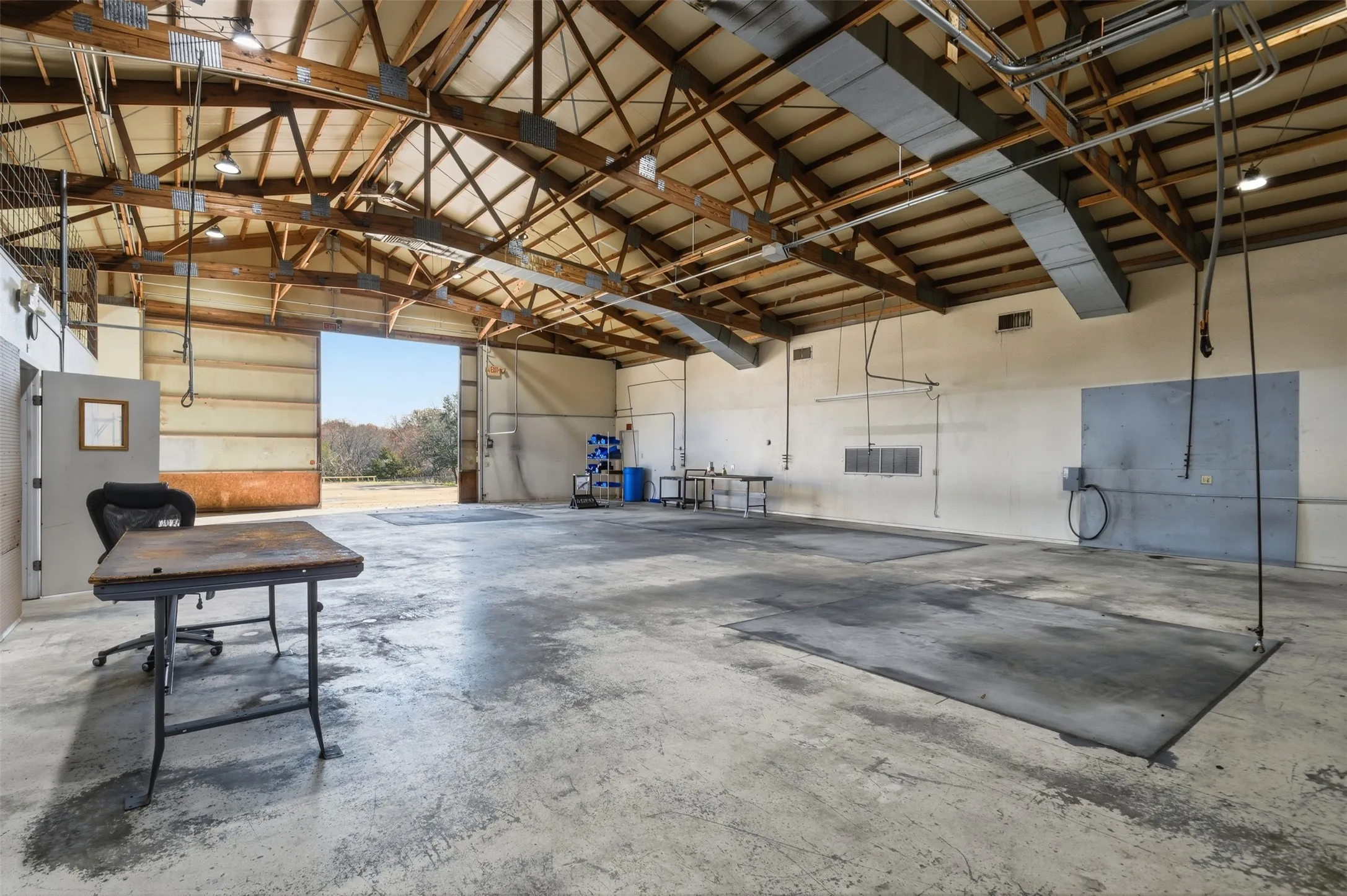 Industrial For Rent in Collin County , 5427 FM 546, Princeton, Texas 75407, 0, 0, Garage spaces, 22,000 Sqft, built in 1995, mls#21342572, Real Estate Agent in Princeton, Homes For Rent in Collin county, Homes For Rent in Princeton, Realtor in Princeton Texas, Real Estate Brokerage Independent Realty Texas, Luminita Cordes Realtor