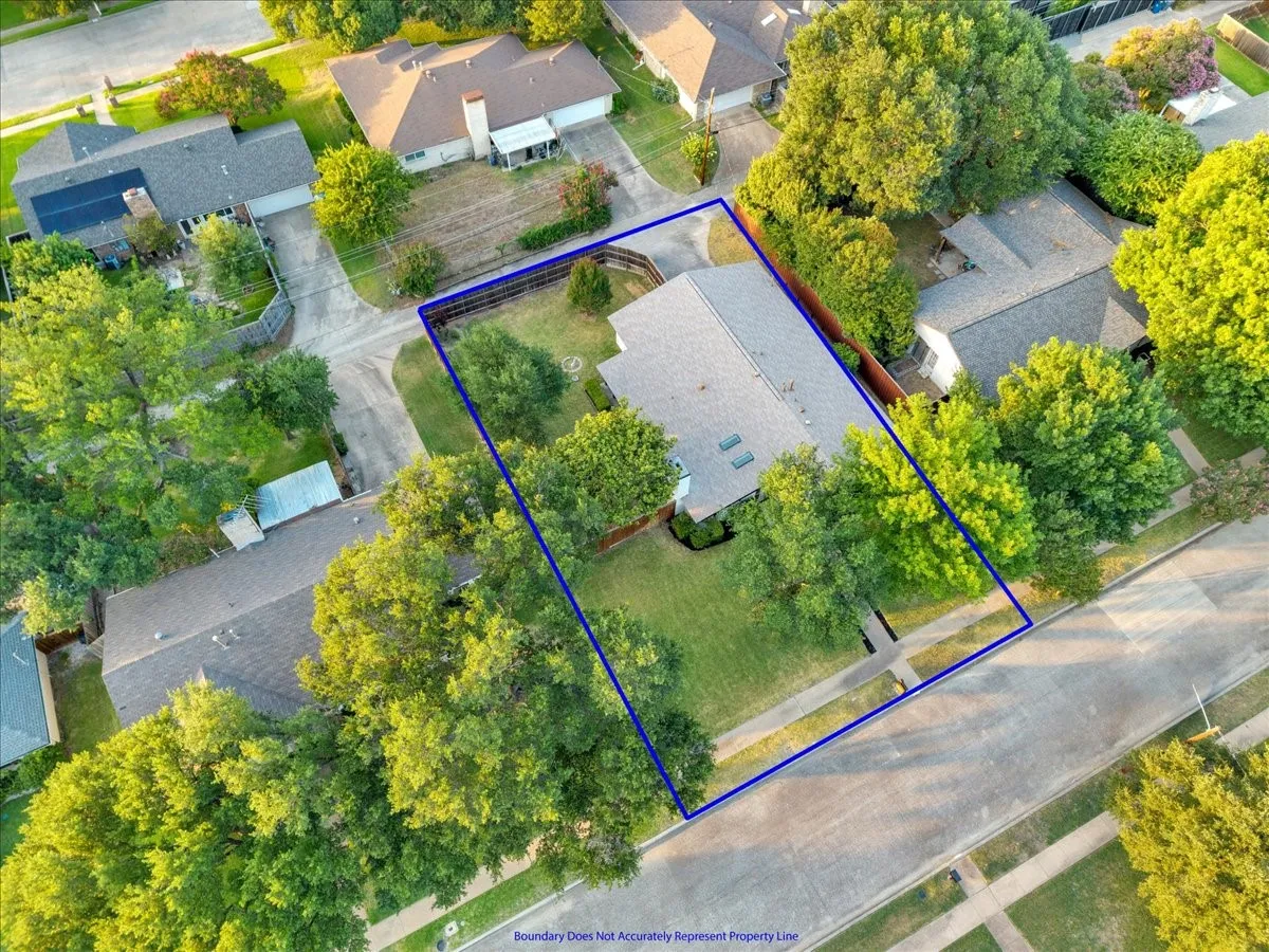 Single Family Residence For Sale in Dallas County , 6631 Hunters Ridge Drive, Dallas, Texas 75248, 3 Bedroom, 2 Bathroom, 2 Garage spaces, 2,012 Sqft, built in 1971, mls#21342263, Real Estate Agent in Dallas, Homes For Sale in Dallas county, Homes For Sale in Dallas, Realtor in Dallas Texas, Real Estate Brokerage Independent Realty Texas, Luminita Cordes Realtor