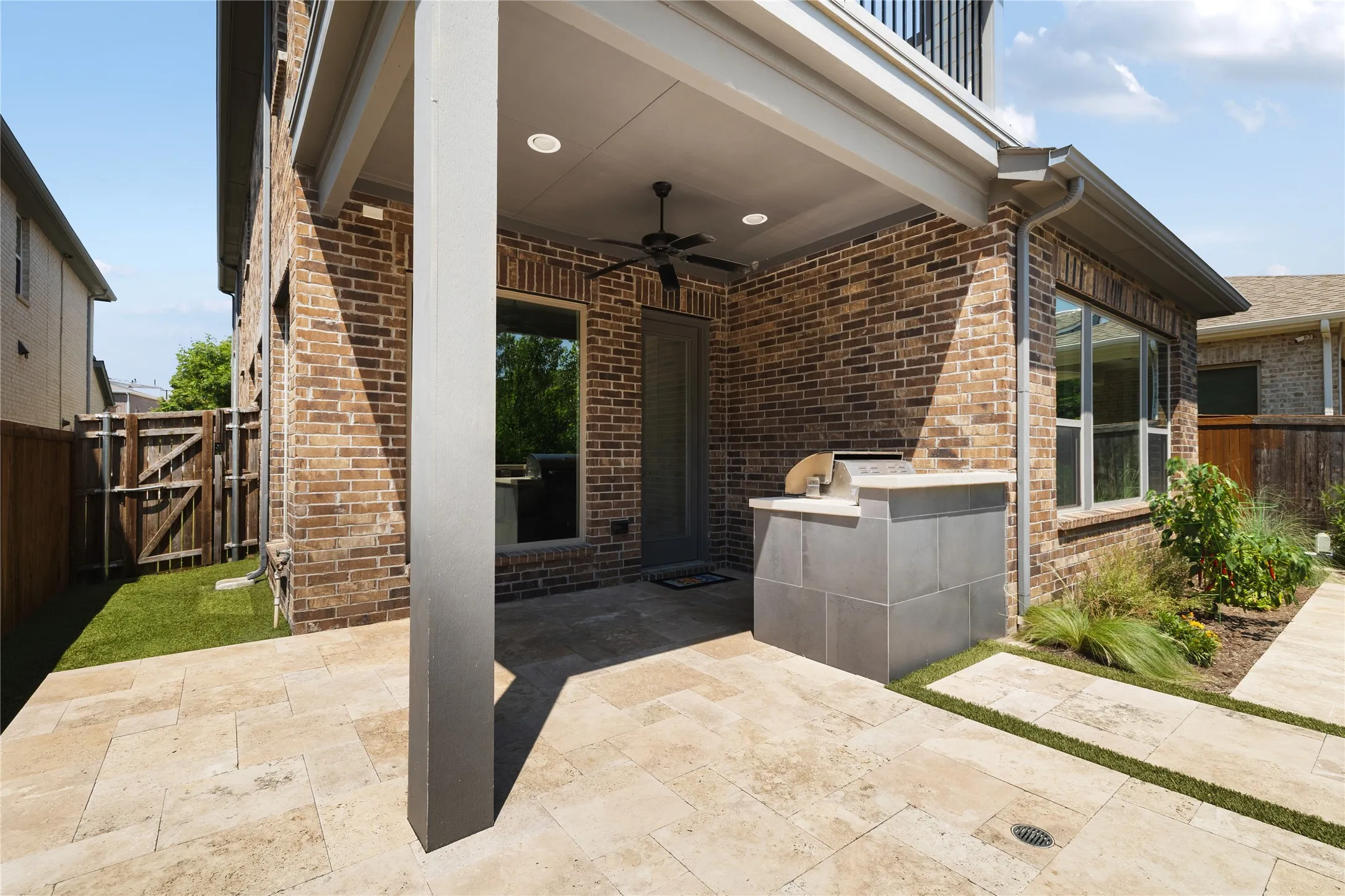Single Family Residence For Sale in Collin County , 536 Shoreline Street, Plano, Texas 75075, 4 Bedroom, 4 Bathroom, 2 Garage spaces, 3,301 Sqft, built in 2019, mls#21342305, Real Estate Agent in Plano, Homes For Sale in Collin county, Homes For Sale in Plano, Realtor in Plano Texas, Real Estate Brokerage Independent Realty Texas, Luminita Cordes Realtor