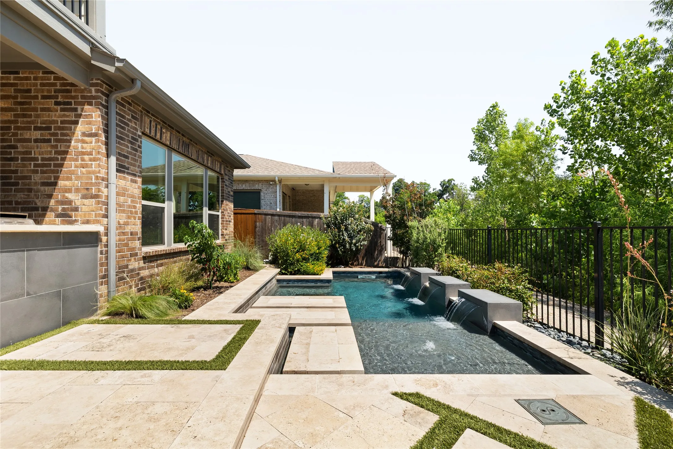 Single Family Residence For Sale in Collin County , 536 Shoreline Street, Plano, Texas 75075, 4 Bedroom, 4 Bathroom, 2 Garage spaces, 3,301 Sqft, built in 2019, mls#21342305, Real Estate Agent in Plano, Homes For Sale in Collin county, Homes For Sale in Plano, Realtor in Plano Texas, Real Estate Brokerage Independent Realty Texas, Luminita Cordes Realtor