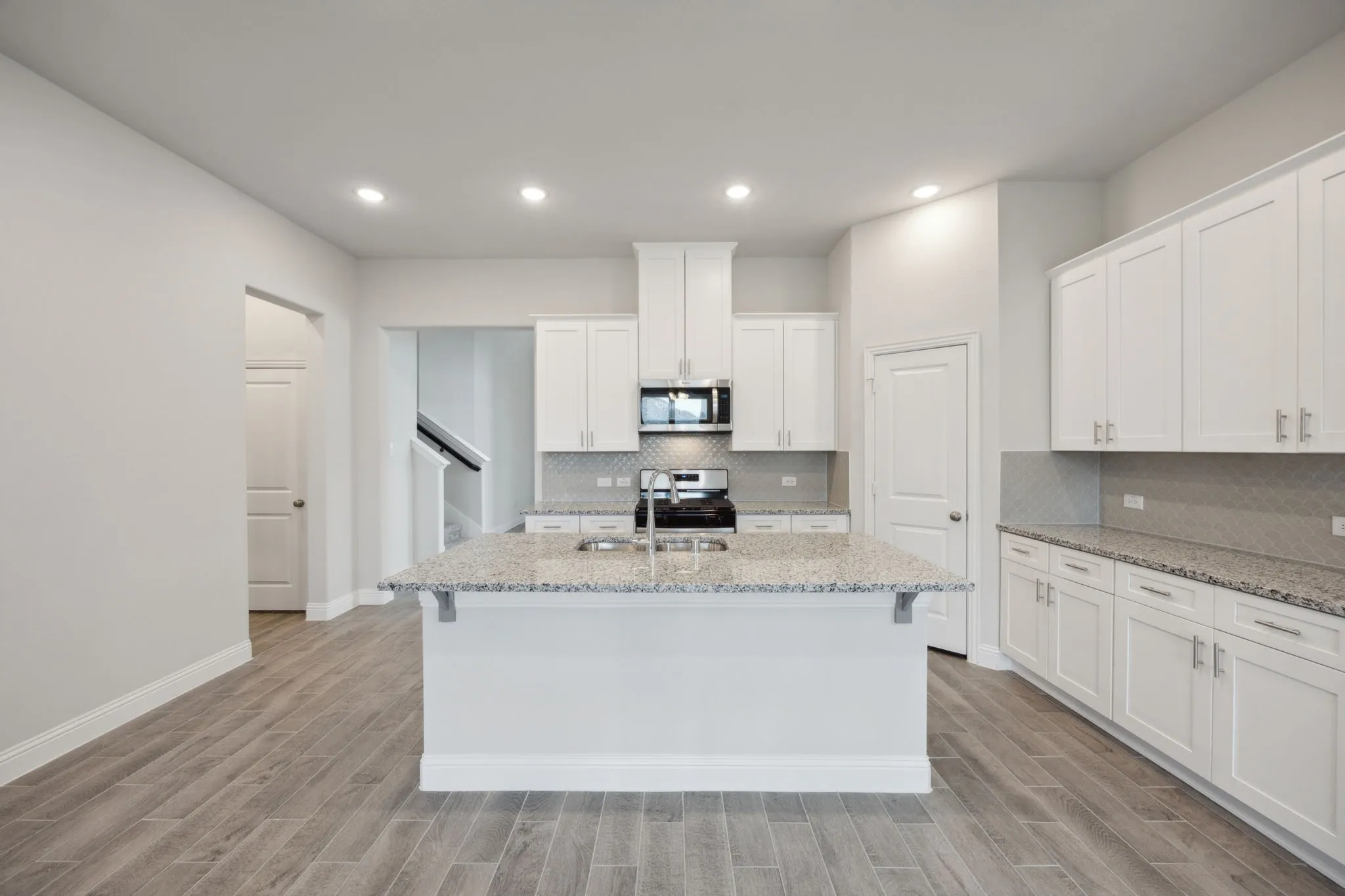 Single Family Residence For Sale in Collin County , 717 Rusty Spurs Place, Weston, Texas 75009, 5 Bedroom, 5 Bathroom, 2 Garage spaces, 3,695 Sqft, built in 2023, mls#21342723, Real Estate Agent in Weston, Homes For Sale in Collin county, Homes For Sale in Weston, Realtor in Weston Texas, Real Estate Brokerage Independent Realty Texas, Luminita Cordes Realtor