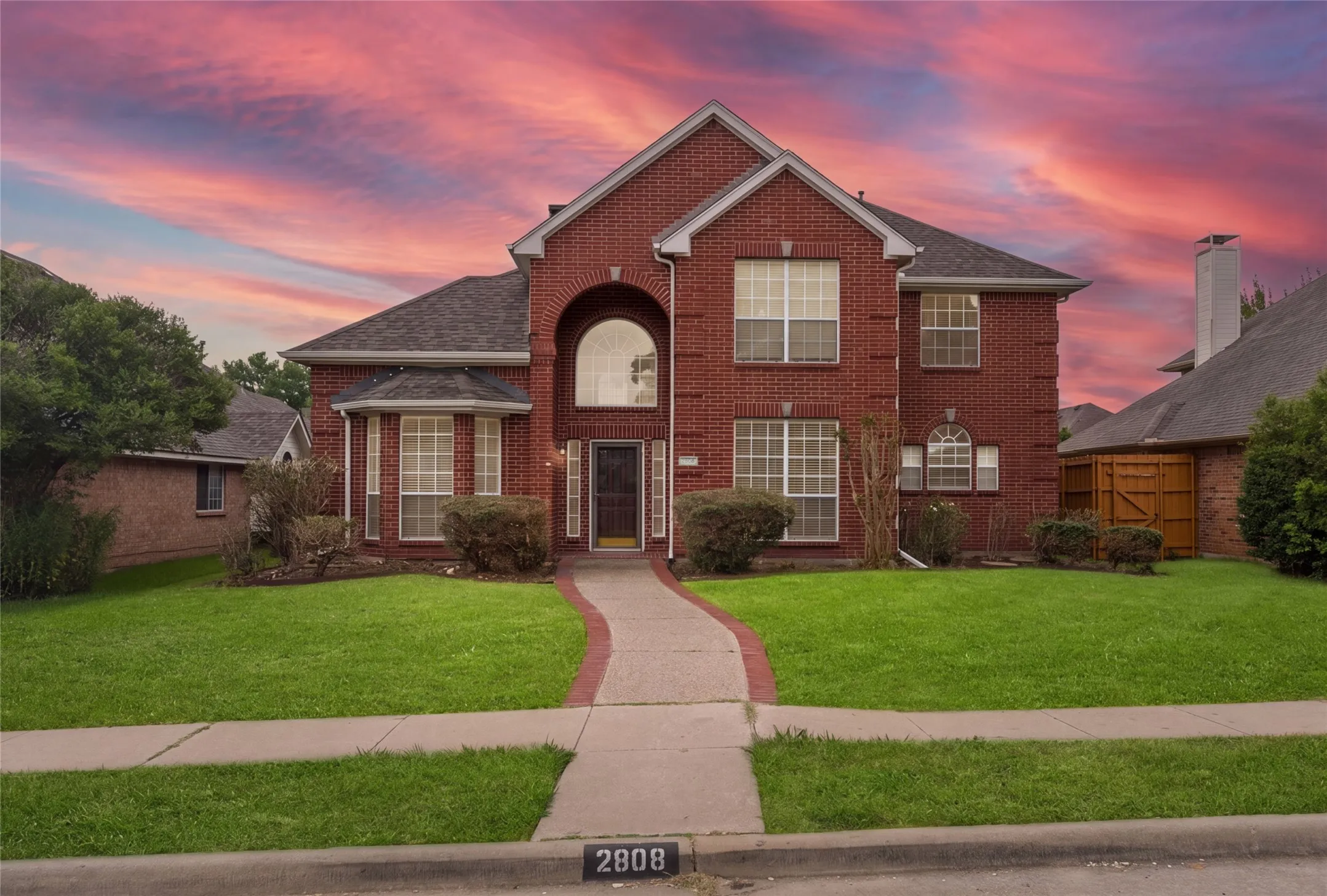 Single Family Residence For Rent in Collin County , 2808 Barksdale Drive, Plano, Texas 75025, 4 Bedroom, 4 Bathroom, 2 Garage spaces, 2,728 Sqft, built in 1993, mls#21342563, Real Estate Agent in Plano, Homes For Rent in Collin county, Homes For Rent in Plano, Realtor in Plano Texas, Real Estate Brokerage Independent Realty Texas, Luminita Cordes Realtor
