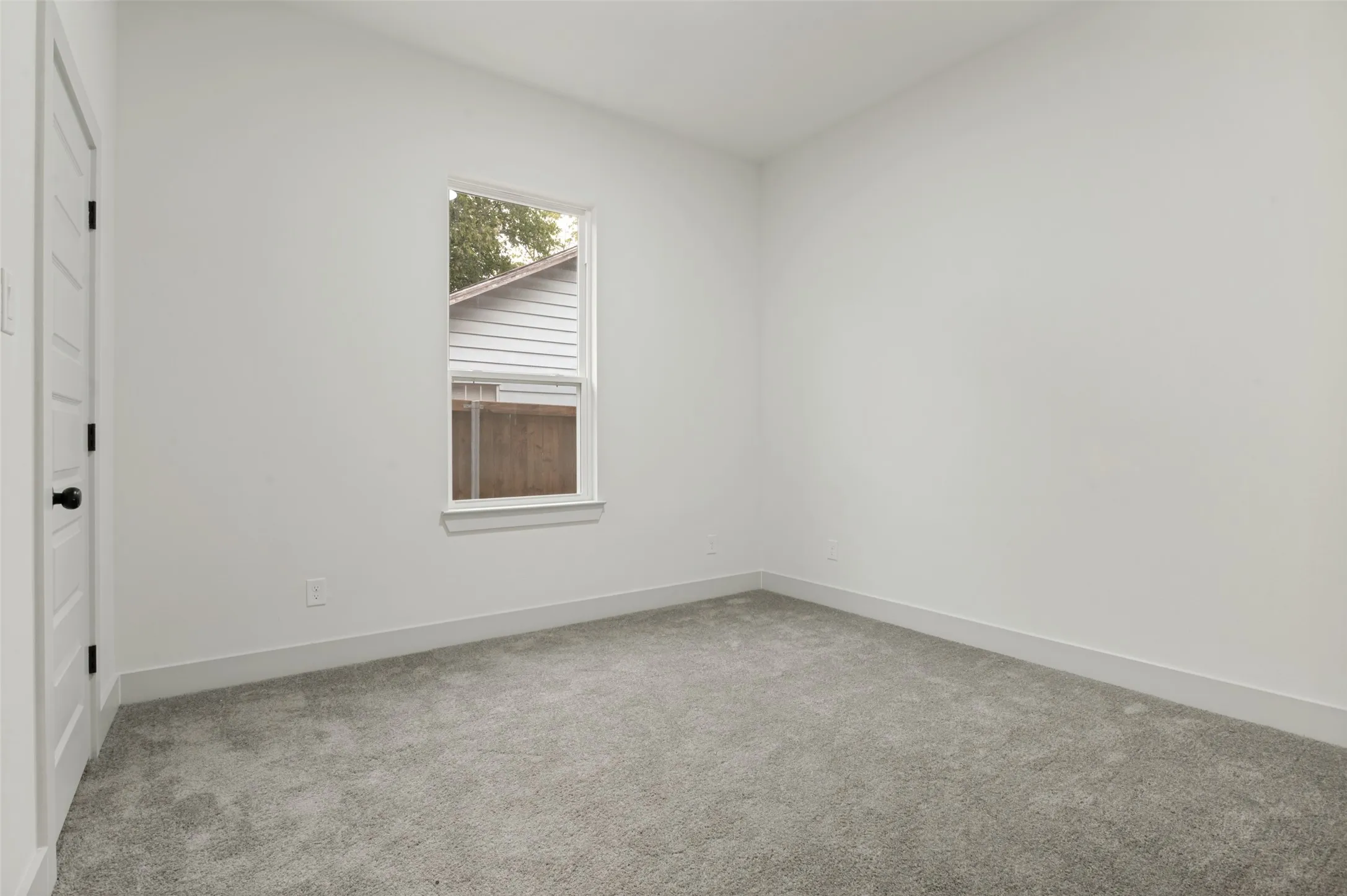 Single Family Residence For Sale in Dallas County , 3039 Ramsey Avenue, Dallas, Texas 75216, 4 Bedroom, 3 Bathroom, 2 Garage spaces, 2,208 Sqft, built in 2026, mls#21339861, Real Estate Agent in Dallas, Homes For Sale in Dallas county, Homes For Sale in Dallas, Realtor in Dallas Texas, Real Estate Brokerage Independent Realty Texas, Luminita Cordes Realtor