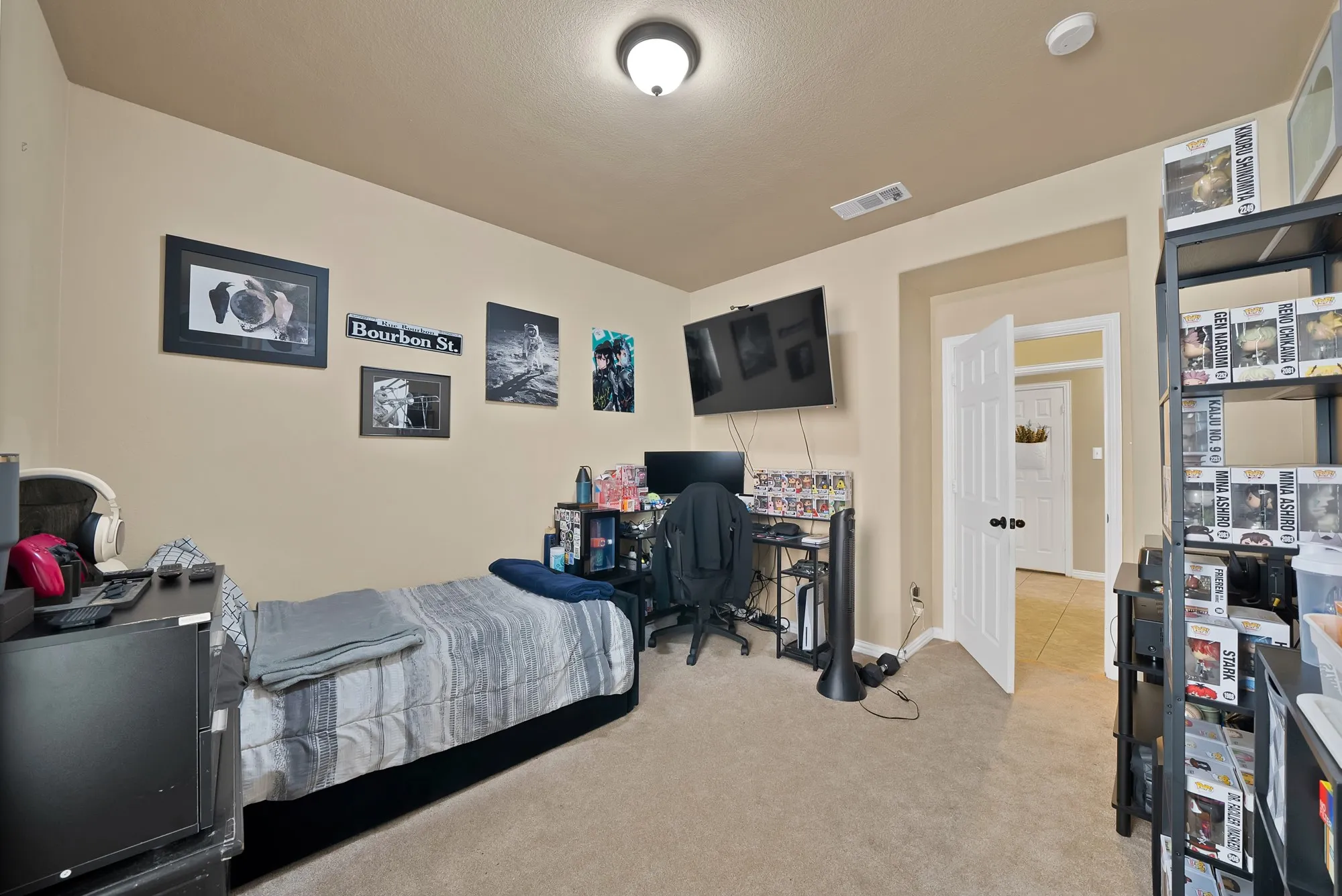 Single Family Residence For Sale in Kaufman County , 1030 Brigham Drive, Forney, Texas 75126, 4 Bedroom, 3 Bathroom, 2 Garage spaces, 2,945 Sqft, built in 2012, mls#21342724, Real Estate Agent in Forney, Homes For Sale in Kaufman county, Homes For Sale in Forney, Realtor in Forney Texas, Real Estate Brokerage Independent Realty Texas, Luminita Cordes Realtor