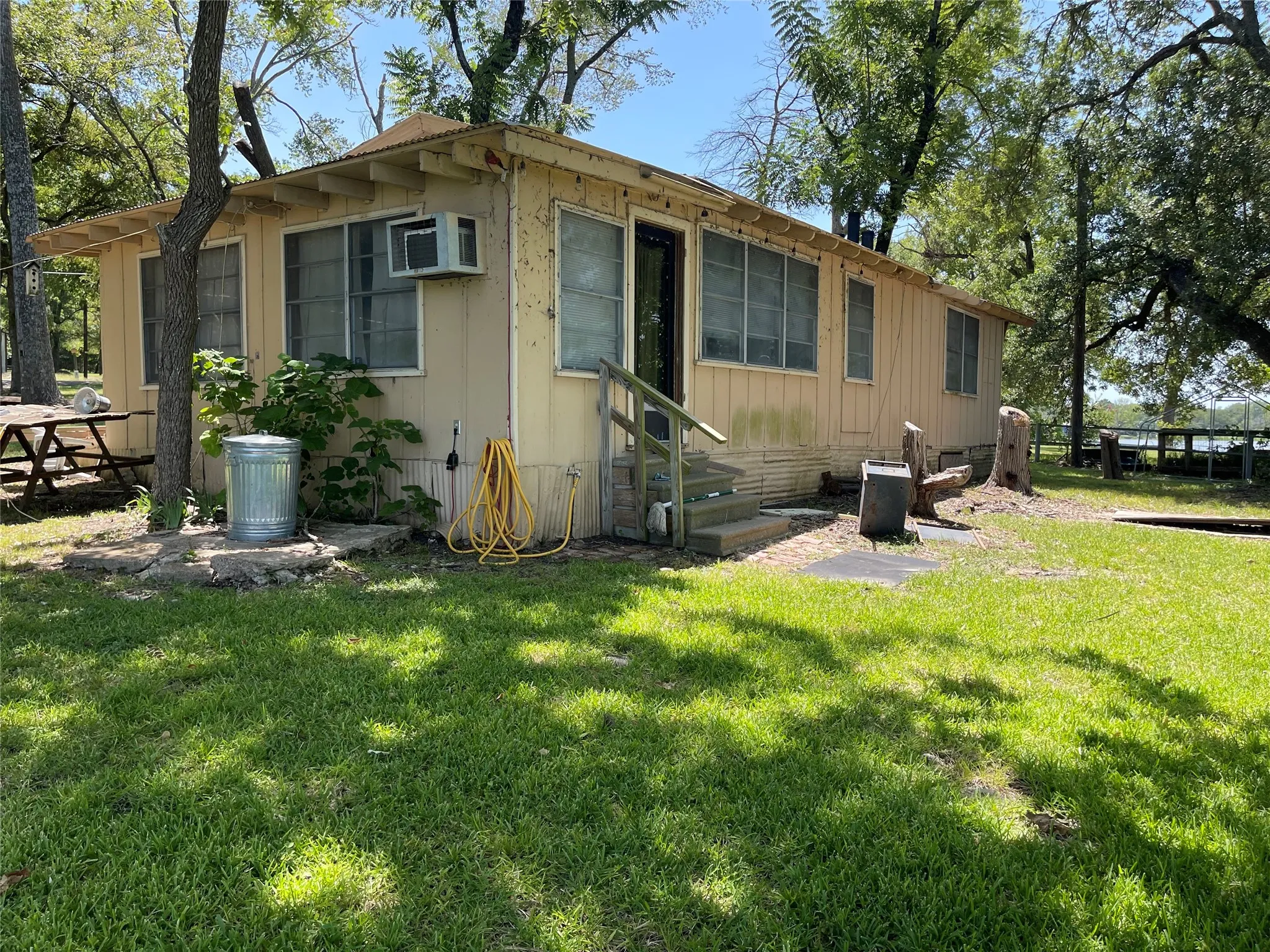 Improved Land For Sale in Limestone County , 521A LCR 377, Mexia, Texas 76667, 0, 0, Garage spaces, 0 Sqft, built in 0, mls#21342637, Real Estate Agent in Mexia, Homes For Sale in Limestone county, Homes For Sale in Mexia, Realtor in Mexia Texas, Real Estate Brokerage Independent Realty Texas, Luminita Cordes Realtor