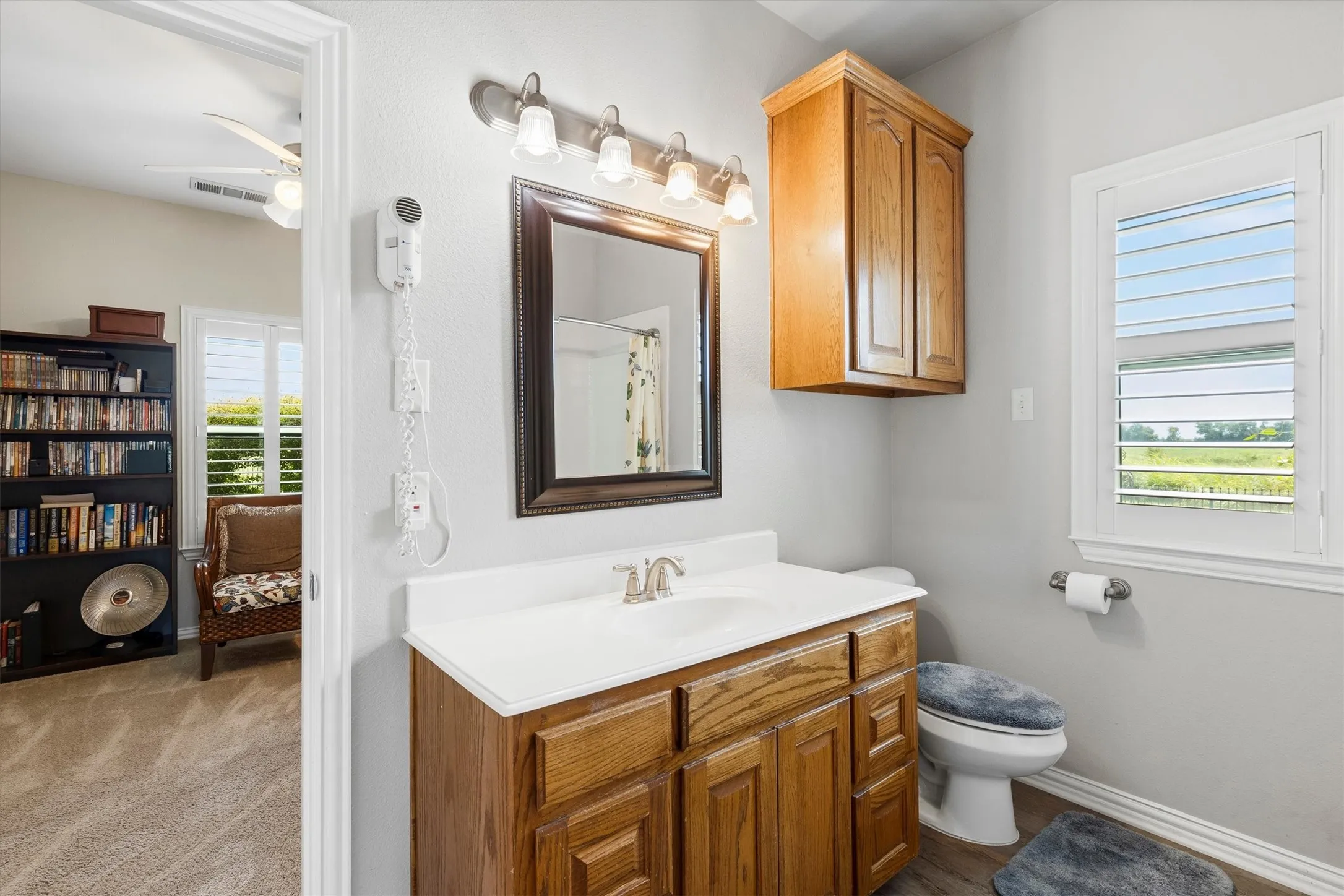 Single Family Residence For Sale in Hunt County , 2395 Fm 36 S, Caddo Mills, Texas 75135, 3 Bedroom, 2 Bathroom, 2 Garage spaces, 1,714 Sqft, built in 2003, mls#21340920, Real Estate Agent in Caddo Mills, Homes For Sale in Hunt county, Homes For Sale in Caddo Mills, Realtor in Caddo Mills Texas, Real Estate Brokerage Independent Realty Texas, Luminita Cordes Realtor