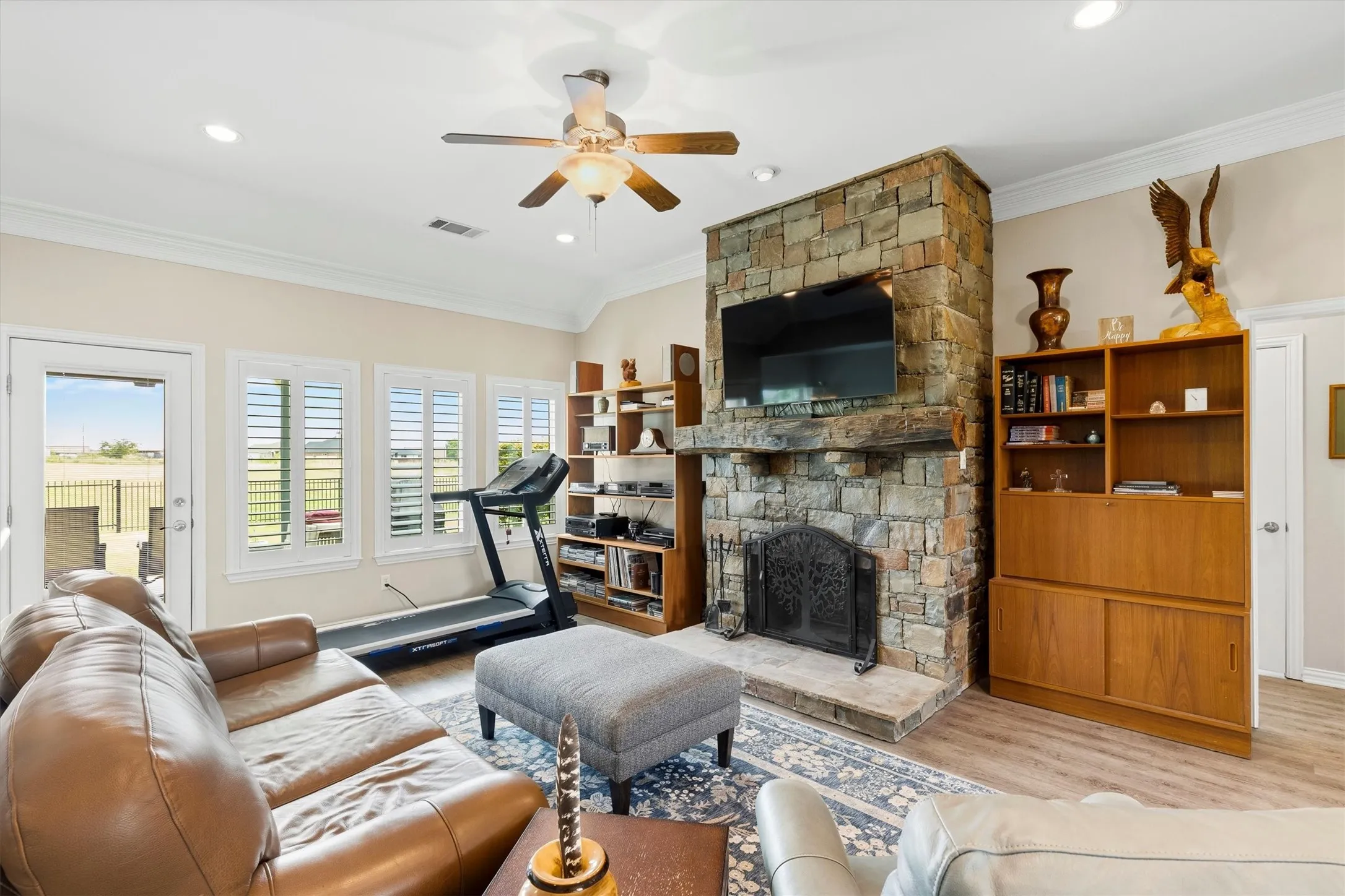 Single Family Residence For Sale in Hunt County , 2395 Fm 36 S, Caddo Mills, Texas 75135, 3 Bedroom, 2 Bathroom, 2 Garage spaces, 1,714 Sqft, built in 2003, mls#21340920, Real Estate Agent in Caddo Mills, Homes For Sale in Hunt county, Homes For Sale in Caddo Mills, Realtor in Caddo Mills Texas, Real Estate Brokerage Independent Realty Texas, Luminita Cordes Realtor
