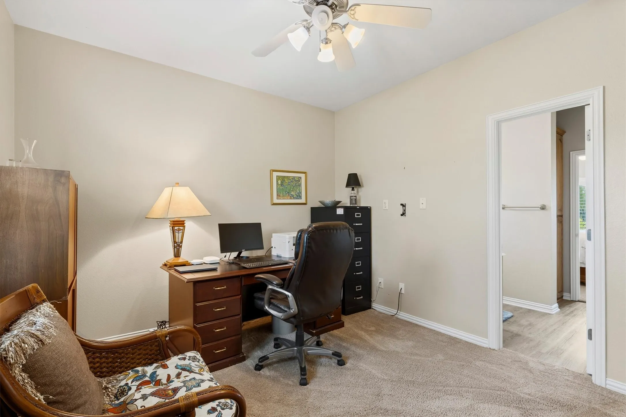Single Family Residence For Sale in Hunt County , 2395 Fm 36 S, Caddo Mills, Texas 75135, 3 Bedroom, 2 Bathroom, 2 Garage spaces, 1,714 Sqft, built in 2003, mls#21340920, Real Estate Agent in Caddo Mills, Homes For Sale in Hunt county, Homes For Sale in Caddo Mills, Realtor in Caddo Mills Texas, Real Estate Brokerage Independent Realty Texas, Luminita Cordes Realtor