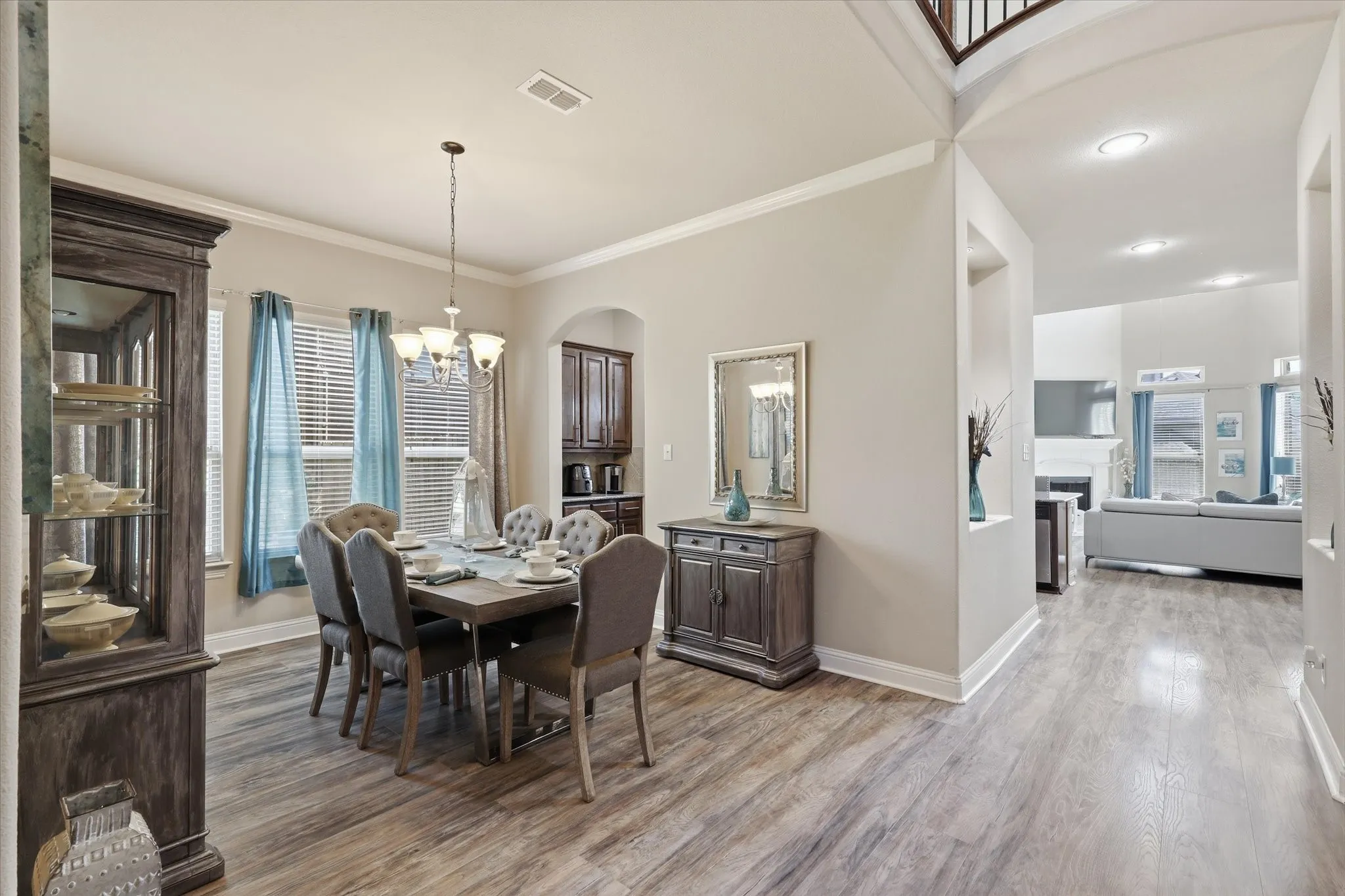 Single Family Residence For Sale in Dallas County , 4025 Dalton Drive, Rowlett, Texas 75089, 4 Bedroom, 4 Bathroom, 3 Garage spaces, 3,446 Sqft, built in 2014, mls#21342190, Real Estate Agent in Rowlett, Homes For Sale in Dallas county, Homes For Sale in Rowlett, Realtor in Rowlett Texas, Real Estate Brokerage Independent Realty Texas, Luminita Cordes Realtor