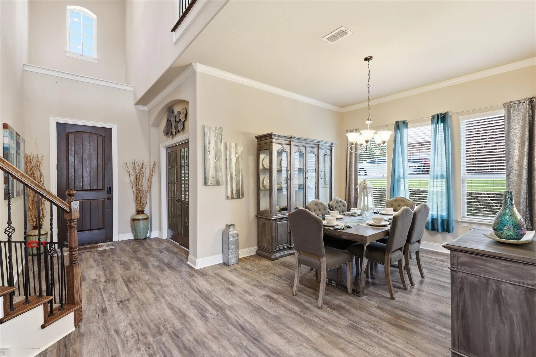 Single Family Residence For Sale in Dallas County , 4025 Dalton Drive, Rowlett, Texas 75089, 4 Bedroom, 4 Bathroom, 3 Garage spaces, 3,446 Sqft, built in 2014, mls#21342190, Real Estate Agent in Rowlett, Homes For Sale in Dallas county, Homes For Sale in Rowlett, Realtor in Rowlett Texas, Real Estate Brokerage Independent Realty Texas, Luminita Cordes Realtor