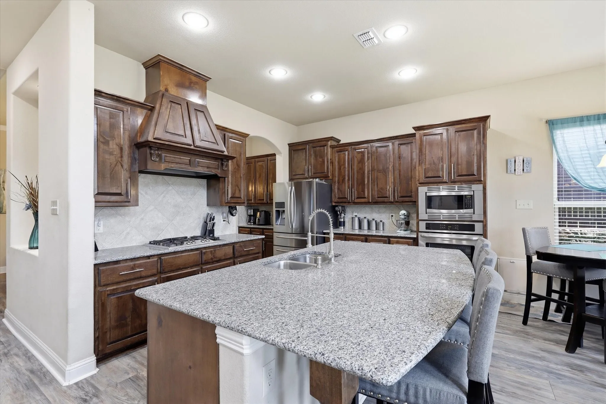 Single Family Residence For Sale in Dallas County , 4025 Dalton Drive, Rowlett, Texas 75089, 4 Bedroom, 4 Bathroom, 3 Garage spaces, 3,446 Sqft, built in 2014, mls#21342190, Real Estate Agent in Rowlett, Homes For Sale in Dallas county, Homes For Sale in Rowlett, Realtor in Rowlett Texas, Real Estate Brokerage Independent Realty Texas, Luminita Cordes Realtor