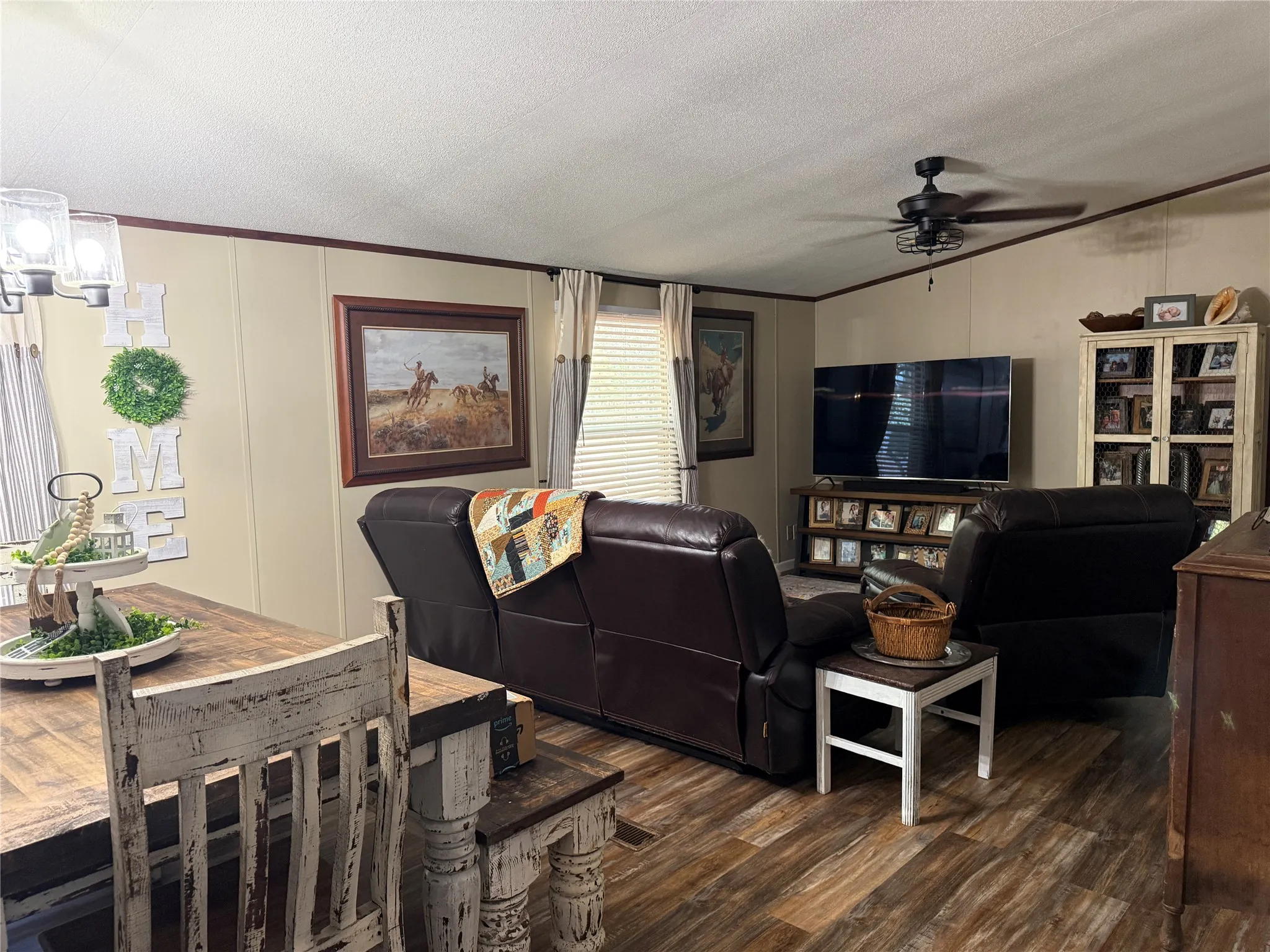 Single Family Residence For Sale in Comanche County , 1590 Highway 588, Comanche, Texas 76442, 3 Bedroom, 2 Bathroom, 2 Garage spaces, 2,174 Sqft, built in 2003, mls#21342648, Real Estate Agent in Comanche, Homes For Sale in Comanche county, Homes For Sale in Comanche, Realtor in Comanche Texas, Real Estate Brokerage Independent Realty Texas, Luminita Cordes Realtor