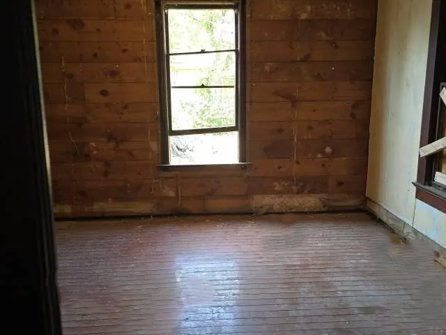 Single Family Residence For Sale in Taylor County , 210 Clinton Street, Abilene, Texas 79603, 4 Bedroom, 2 Bathroom, Garage spaces, 2,892 Sqft, built in 1905, mls#21342767, Real Estate Agent in Abilene, Homes For Sale in Taylor county, Homes For Sale in Abilene, Realtor in Abilene Texas, Real Estate Brokerage Independent Realty Texas, Luminita Cordes Realtor