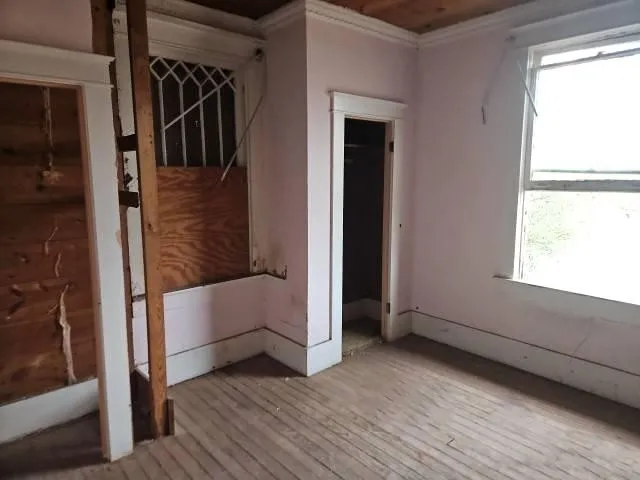 Single Family Residence For Sale in Taylor County , 210 Clinton Street, Abilene, Texas 79603, 4 Bedroom, 2 Bathroom, Garage spaces, 2,892 Sqft, built in 1905, mls#21342767, Real Estate Agent in Abilene, Homes For Sale in Taylor county, Homes For Sale in Abilene, Realtor in Abilene Texas, Real Estate Brokerage Independent Realty Texas, Luminita Cordes Realtor