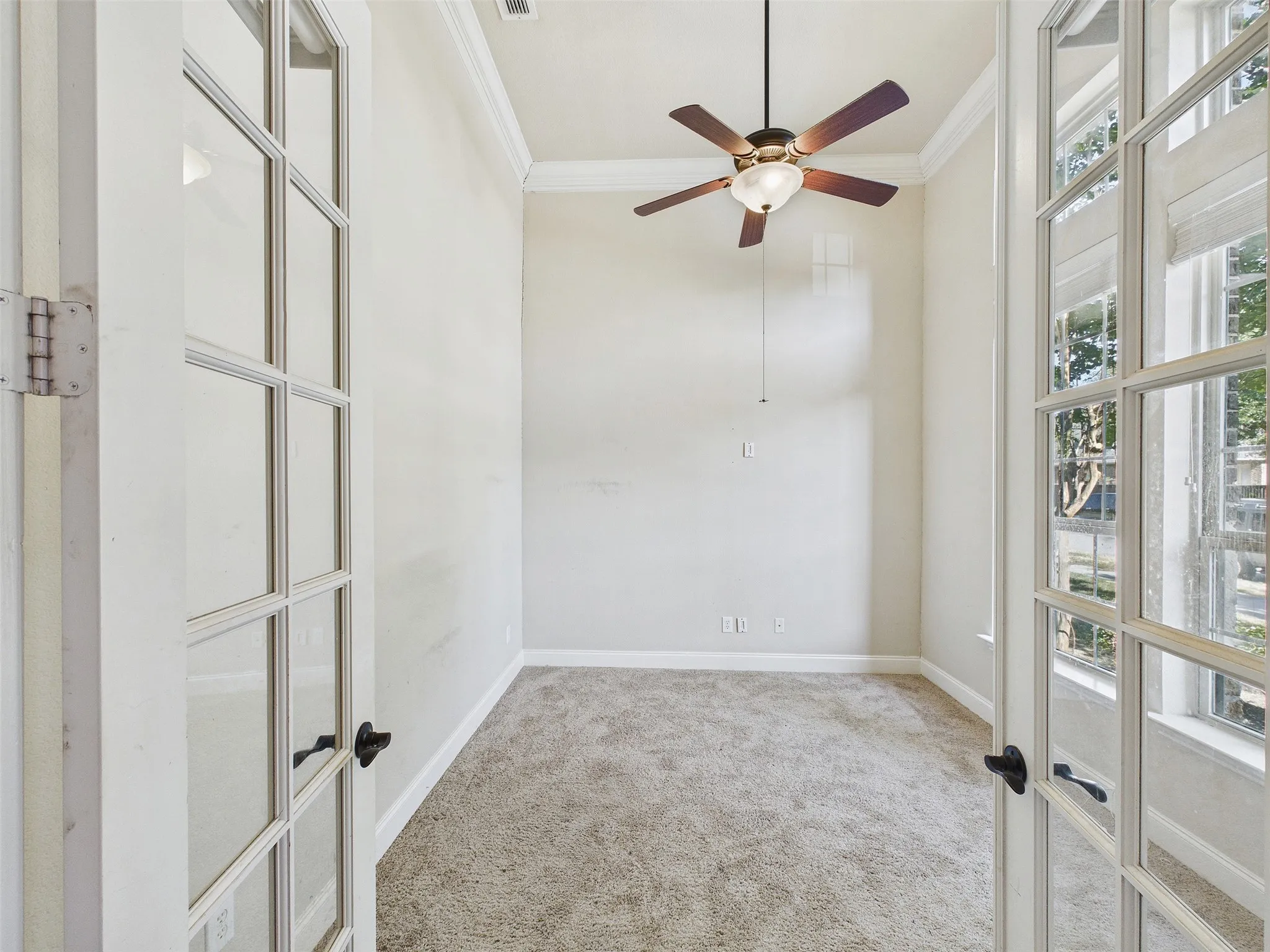 Single Family Residence For Sale in Denton County , 2825 Hollowbrook Lane, Frisco, Texas 75033, 5 Bedroom, 4 Bathroom, 2 Garage spaces, 3,915 Sqft, built in 2013, mls#21341905, Real Estate Agent in Frisco, Homes For Sale in Denton county, Homes For Sale in Frisco, Realtor in Frisco Texas, Real Estate Brokerage Independent Realty Texas, Luminita Cordes Realtor