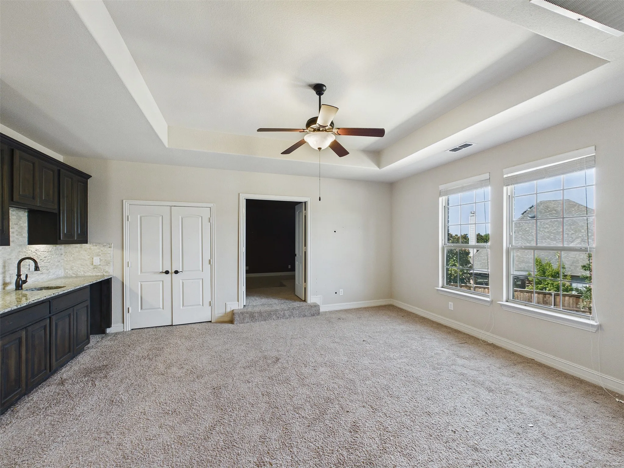 Single Family Residence For Sale in Denton County , 2825 Hollowbrook Lane, Frisco, Texas 75033, 5 Bedroom, 4 Bathroom, 2 Garage spaces, 3,915 Sqft, built in 2013, mls#21341905, Real Estate Agent in Frisco, Homes For Sale in Denton county, Homes For Sale in Frisco, Realtor in Frisco Texas, Real Estate Brokerage Independent Realty Texas, Luminita Cordes Realtor