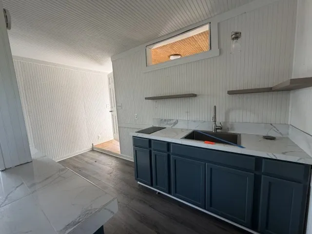 Single Family Residence For Sale in Gillespie County , 207 S Creek Street, Fredericksburg, Texas 78624, 3 Bedrooms, 2 Bathrooms, Garage spaces, 1,659 Sqft, built in 2005, Price $399,900, mls#21342778, Real Estate Agent in Fredericksburg, Homes For Sale in Gillespie county, Homes For Sale in Fredericksburg, Realtor in Fredericksburg Texas, Real Estate Brokerage Independent Realty Texas, Luminita Cordes Realtor