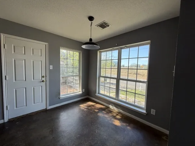 Single Family Residence For Sale in Gillespie County , 207 S Creek Street, Fredericksburg, Texas 78624, 3 Bedrooms, 2 Bathrooms, Garage spaces, 1,659 Sqft, built in 2005, Price $399,900, mls#21342778, Real Estate Agent in Fredericksburg, Homes For Sale in Gillespie county, Homes For Sale in Fredericksburg, Realtor in Fredericksburg Texas, Real Estate Brokerage Independent Realty Texas, Luminita Cordes Realtor
