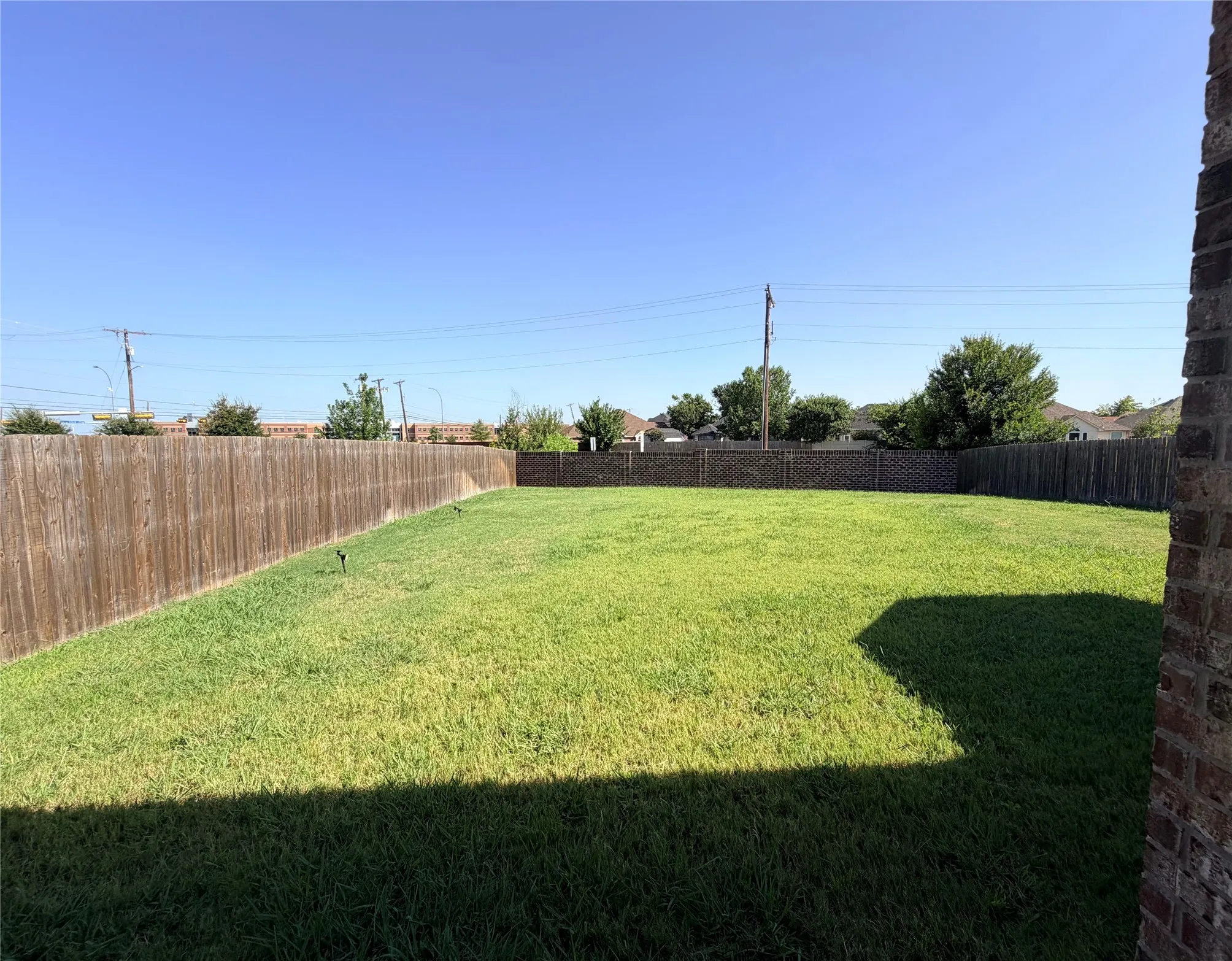 Single Family Residence For Rent in Tarrant County , 516 William Court, Arlington, Texas 76002, 5 Bedroom, 3 Bathroom, 2 Garage spaces, 3,072 Sqft, built in 2021, mls#21339735, Real Estate Agent in Arlington, Homes For Rent in Tarrant county, Homes For Rent in Arlington, Realtor in Arlington Texas, Real Estate Brokerage Independent Realty Texas, Luminita Cordes Realtor