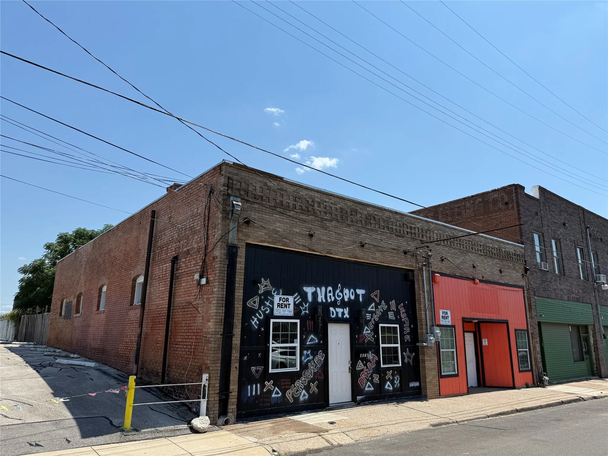 Outdoor building