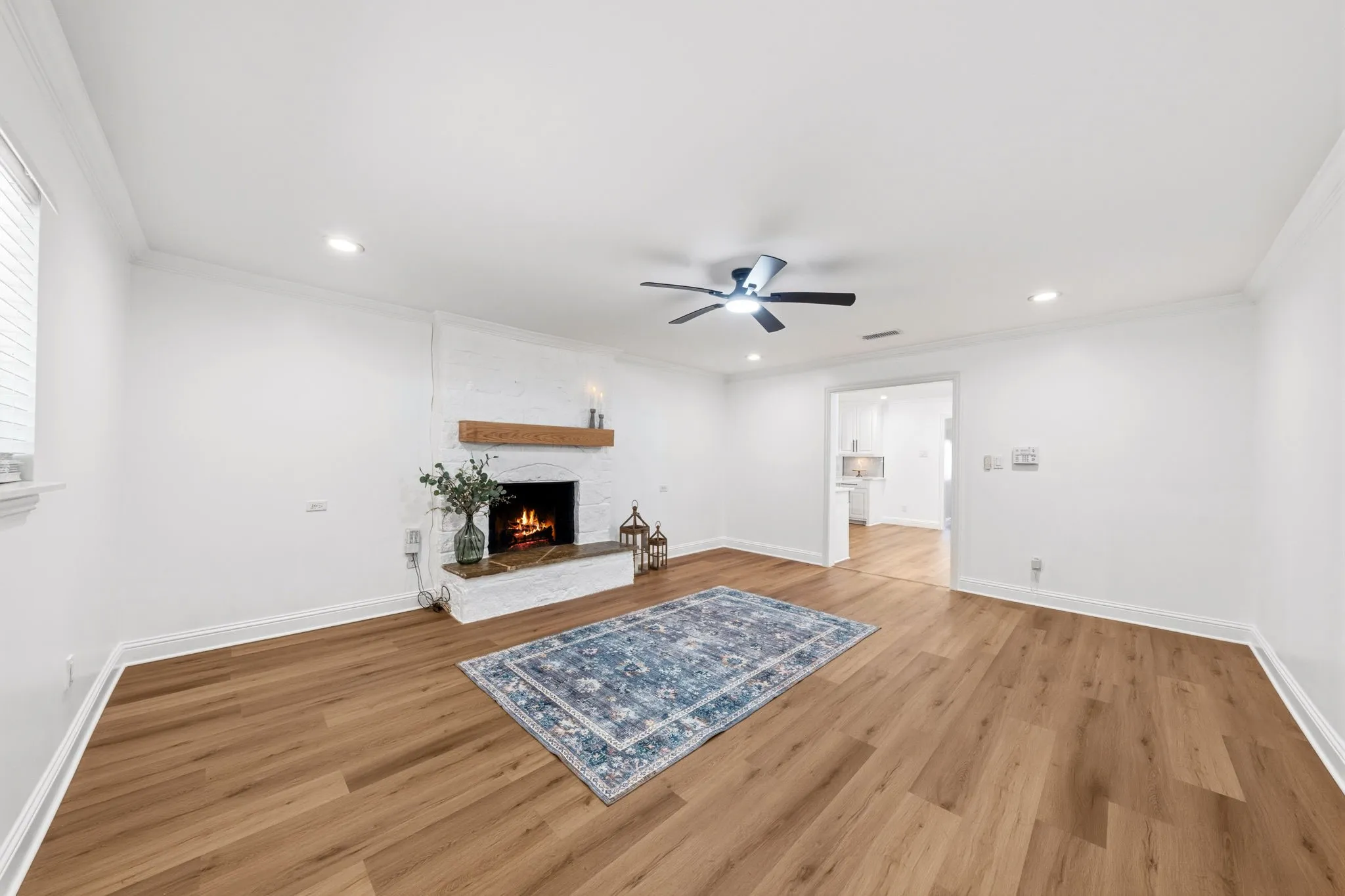 Single Family Residence For Sale in Dallas County , 2110 Tompkins Drive, Grand Prairie, Texas 75051, 5 Bedroom, 3 Bathroom, Garage spaces, 2,234 Sqft, built in 1964, mls#21342685, Real Estate Agent in Grand Prairie, Homes For Sale in Dallas county, Homes For Sale in Grand Prairie, Realtor in Grand Prairie Texas, Real Estate Brokerage Independent Realty Texas, Luminita Cordes Realtor