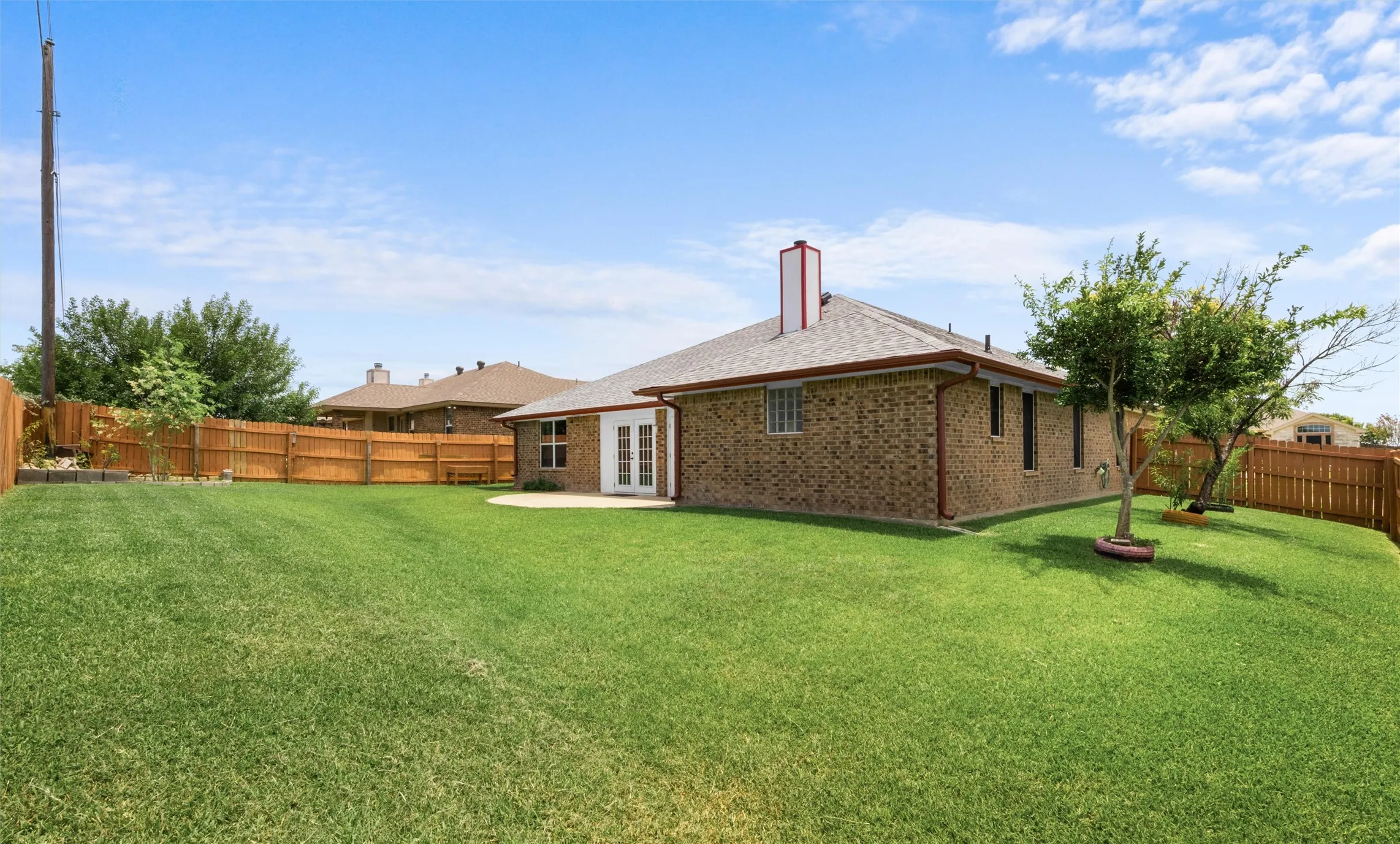 Single Family Residence For Sale in Bell County , 3709 S Llano Estacado Court, Killeen, Texas 76549, 4 Bedroom, 2 Bathroom, 2 Garage spaces, 2,053 Sqft, built in 2006, mls#21342777, Real Estate Agent in Killeen, Homes For Sale in Bell county, Homes For Sale in Killeen, Realtor in Killeen Texas, Real Estate Brokerage Independent Realty Texas, Luminita Cordes Realtor