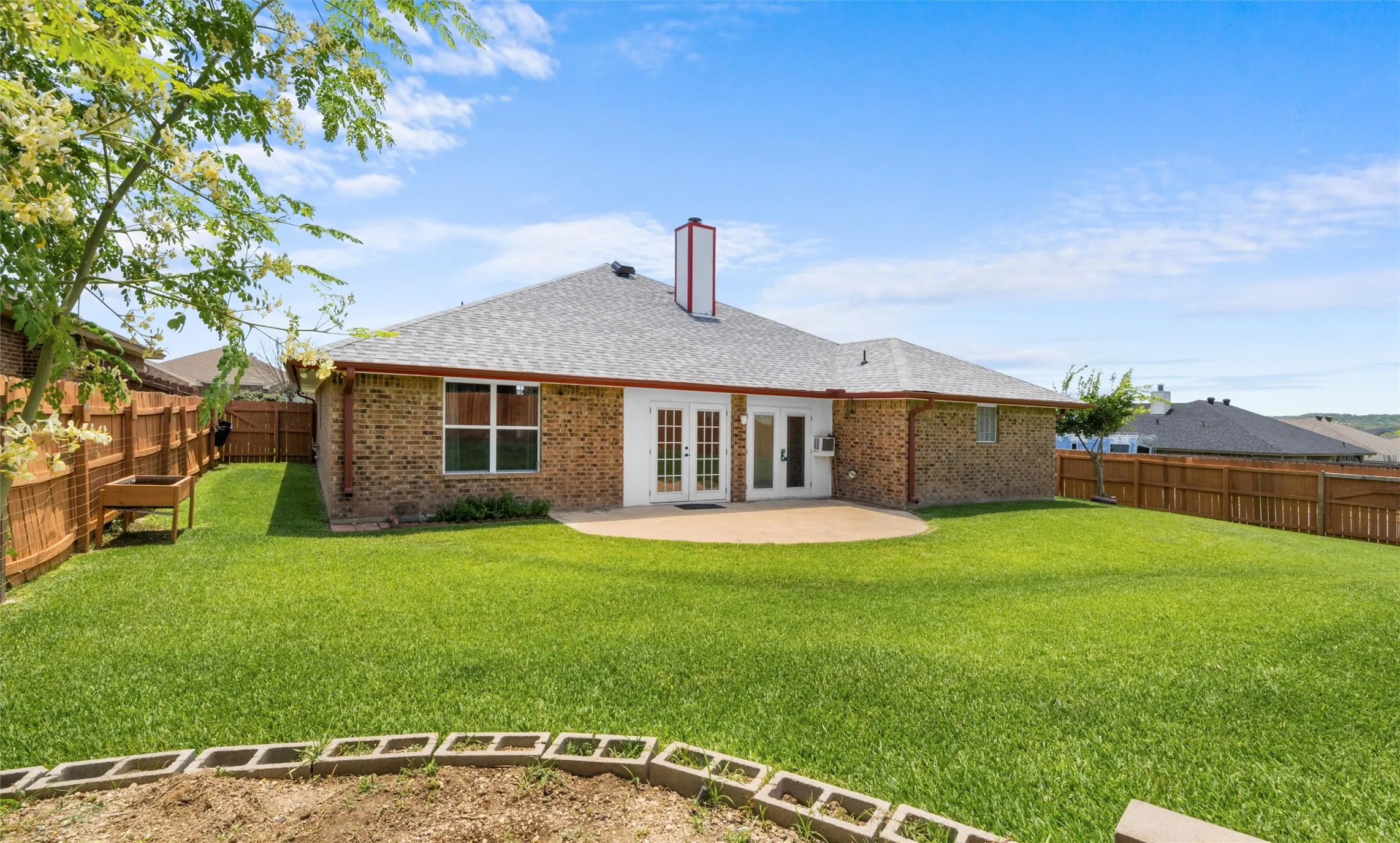 Single Family Residence For Sale in Bell County , 3709 S Llano Estacado Court, Killeen, Texas 76549, 4 Bedroom, 2 Bathroom, 2 Garage spaces, 2,053 Sqft, built in 2006, mls#21342777, Real Estate Agent in Killeen, Homes For Sale in Bell county, Homes For Sale in Killeen, Realtor in Killeen Texas, Real Estate Brokerage Independent Realty Texas, Luminita Cordes Realtor