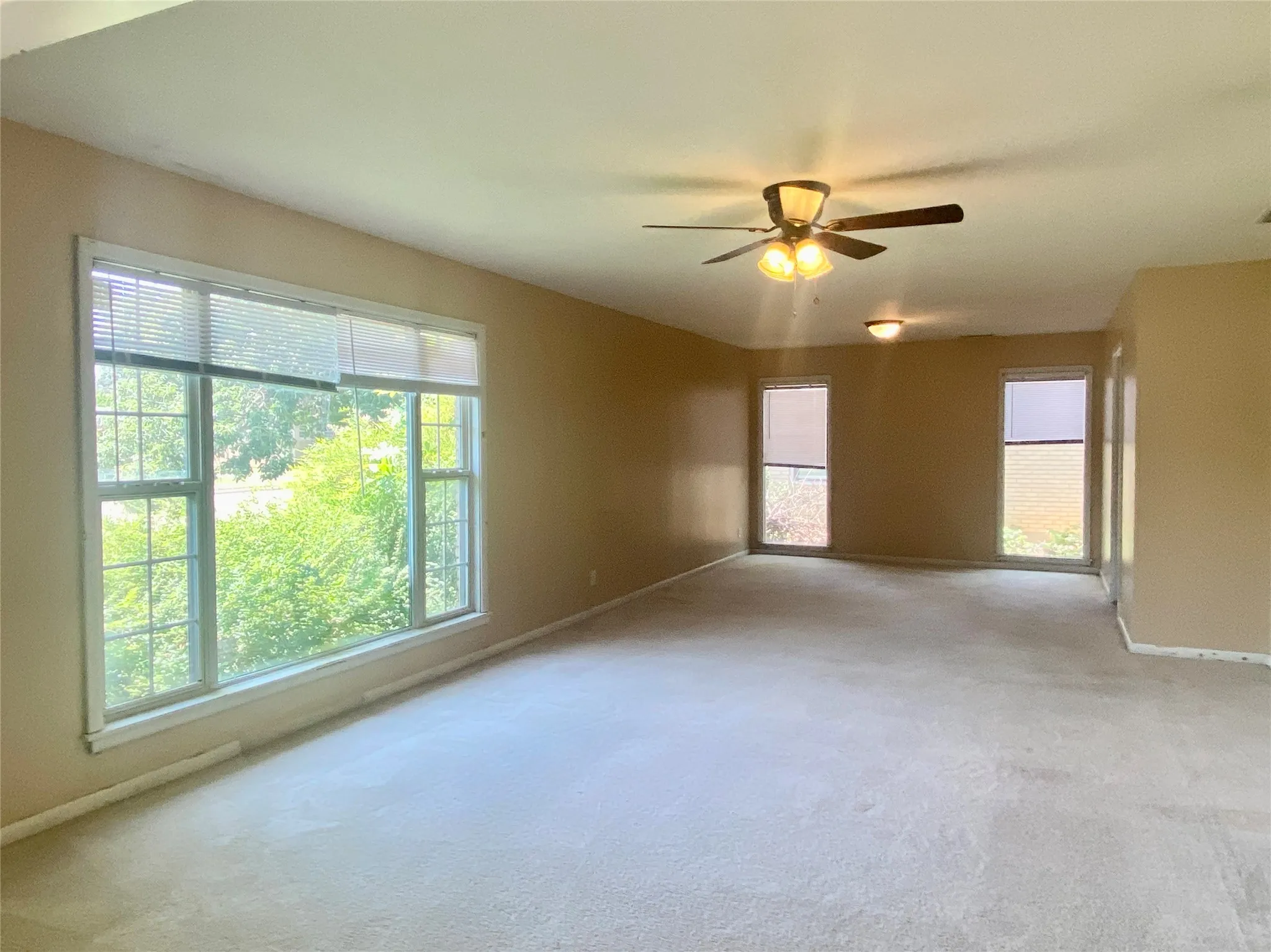 Single Family Residence For Rent in Taylor County , 2467 Garfield Avenue, Abilene, Texas 79601, 4 Bedroom, 2 Bathroom, Garage spaces, 3,301 Sqft, built in 1956, mls#21342768, Real Estate Agent in Abilene, Homes For Rent in Taylor county, Homes For Rent in Abilene, Realtor in Abilene Texas, Real Estate Brokerage Independent Realty Texas, Luminita Cordes Realtor