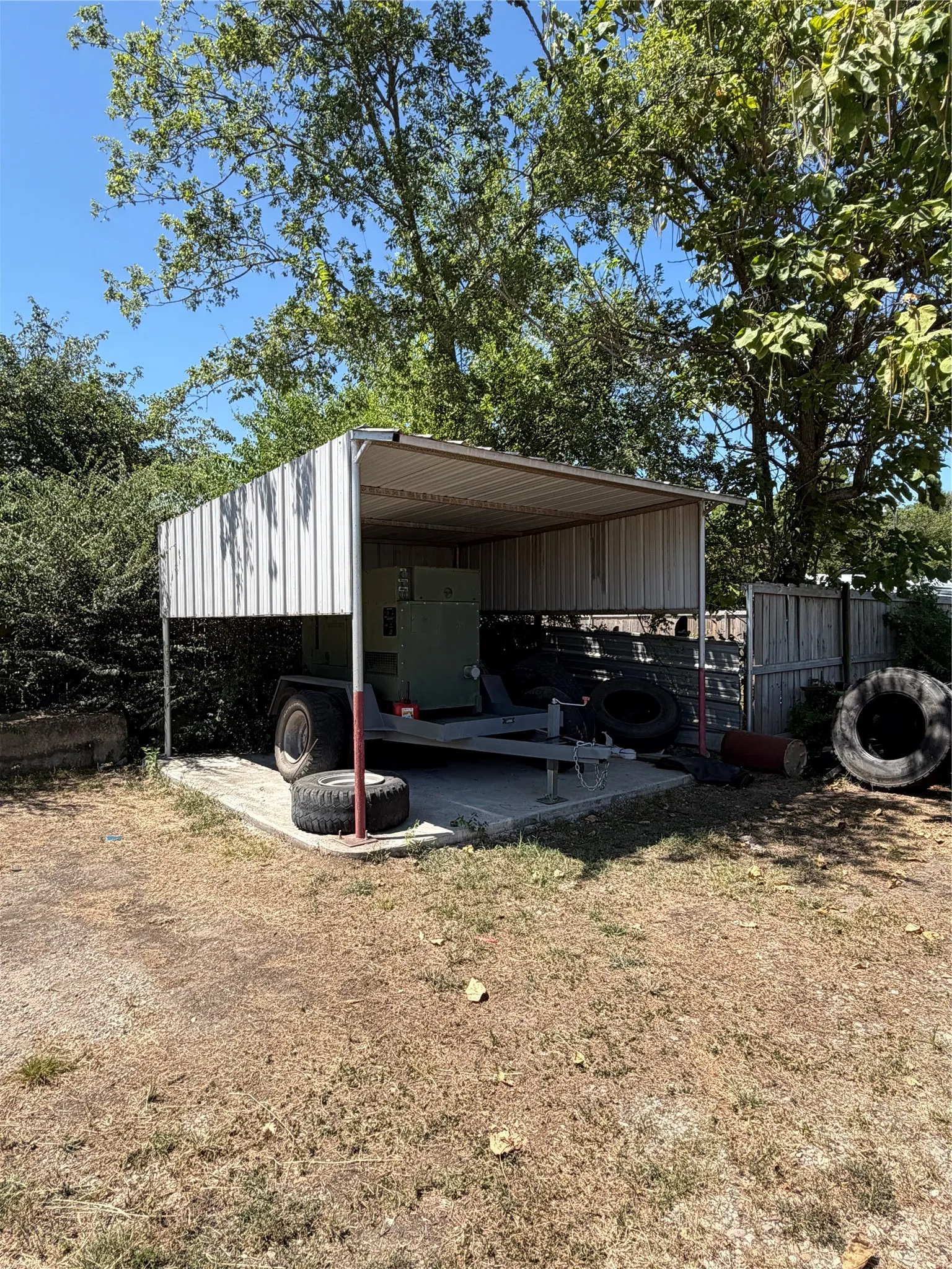 Business For Sale in Hopkins County , 617 N 7th Street, Sulphur Springs, Texas 77520, 0, 0, Garage spaces, 2,390 Sqft, built in 1960, mls#21340727, Real Estate Agent in Sulphur Springs, Homes For Sale in Hopkins county, Homes For Sale in Sulphur Springs, Realtor in Sulphur Springs Texas, Real Estate Brokerage Independent Realty Texas, Luminita Cordes Realtor