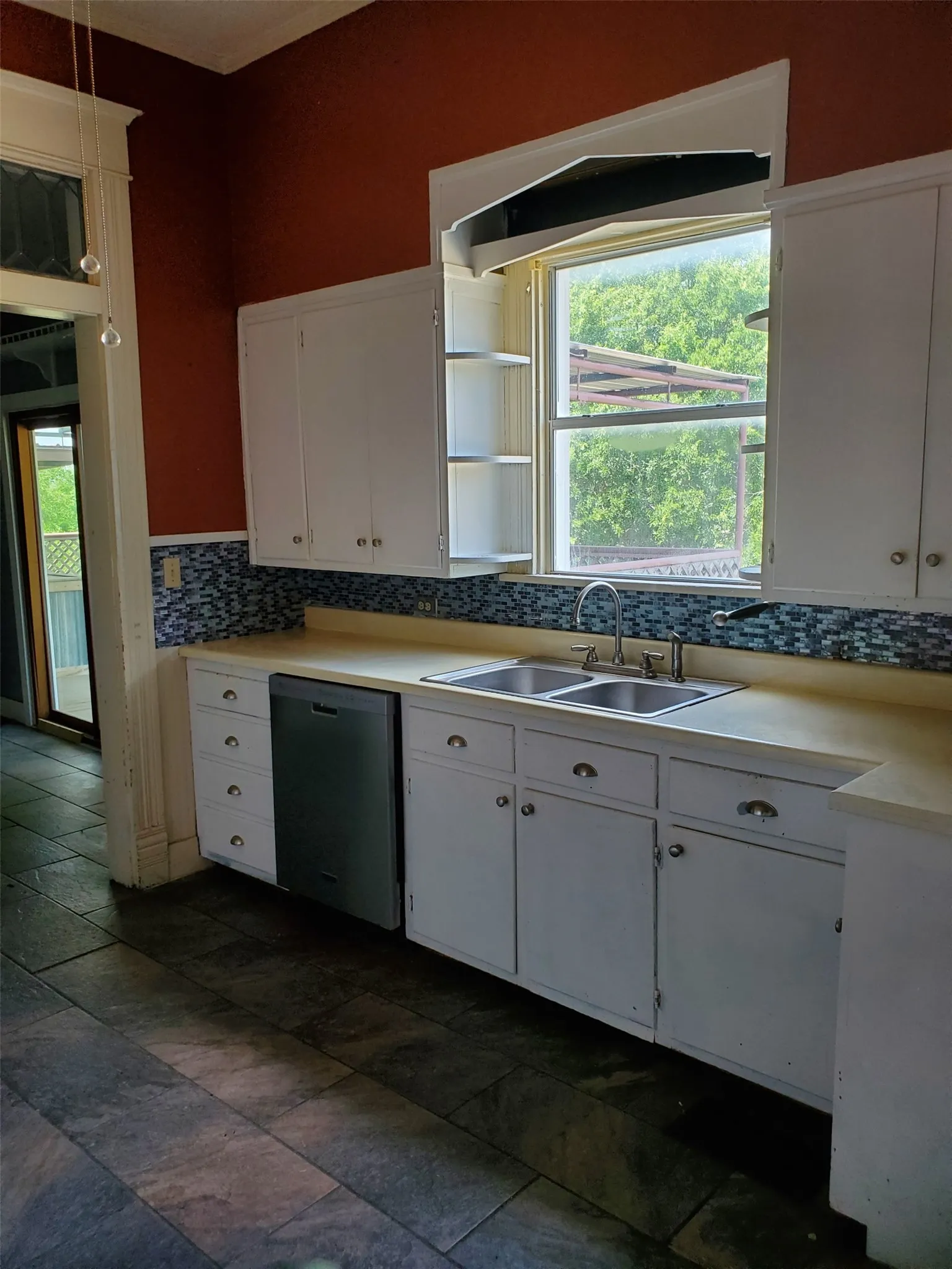 Single Family Residence For Sale in Throckmorton County , 301 N Pettit, Throckmorton, Texas 76483, 4 Bedroom, 2 Bathroom, Garage spaces, 1,888 Sqft, built in 1900, Price $75,000, mls#21342774, Real Estate Agent in Throckmorton, Homes For Sale in Throckmorton county, Homes For Sale in Throckmorton, Realtor in Throckmorton Texas, Real Estate Brokerage Independent Realty Texas, Luminita Cordes Realtor