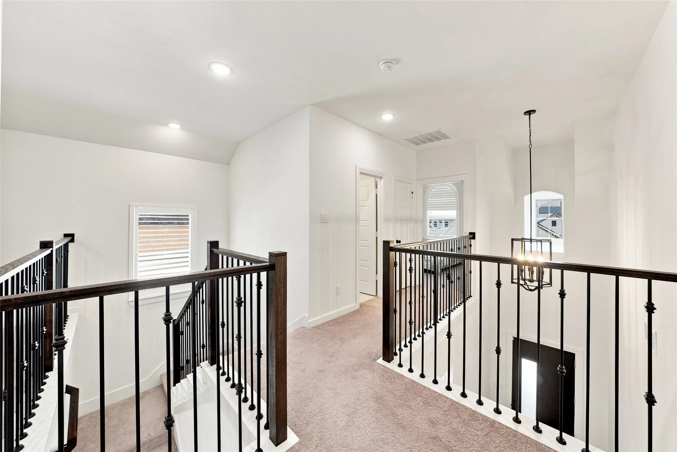 Single Family Residence For Sale in Denton County , 2012 Braided Mane Avenue, Aubrey, Texas 76227, 4 Bedroom, 4 Bathroom, 2 Garage spaces, 3,006 Sqft, built in 2024, mls#21334961, Real Estate Agent in Aubrey, Homes For Sale in Denton county, Homes For Sale in Aubrey, Realtor in Aubrey Texas, Real Estate Brokerage Independent Realty Texas, Luminita Cordes Realtor